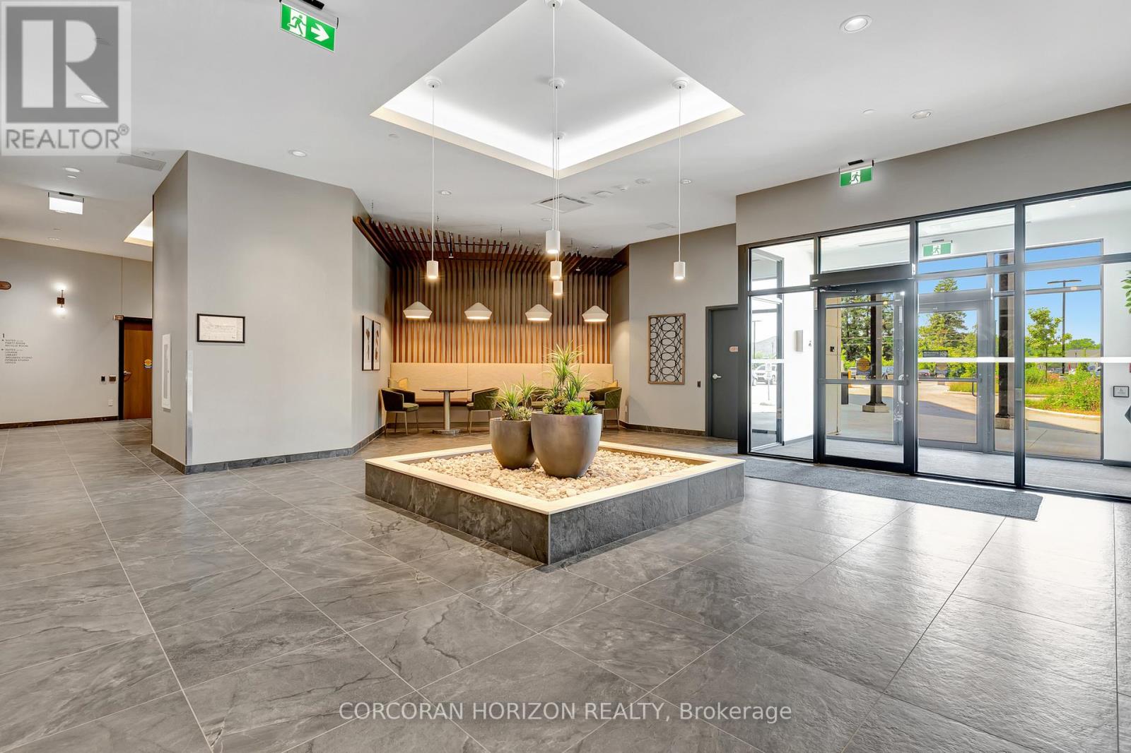 821 - 525 New Dundee Road, Kitchener, Ontario  N2P 0K8 - Photo 5 - X12876784