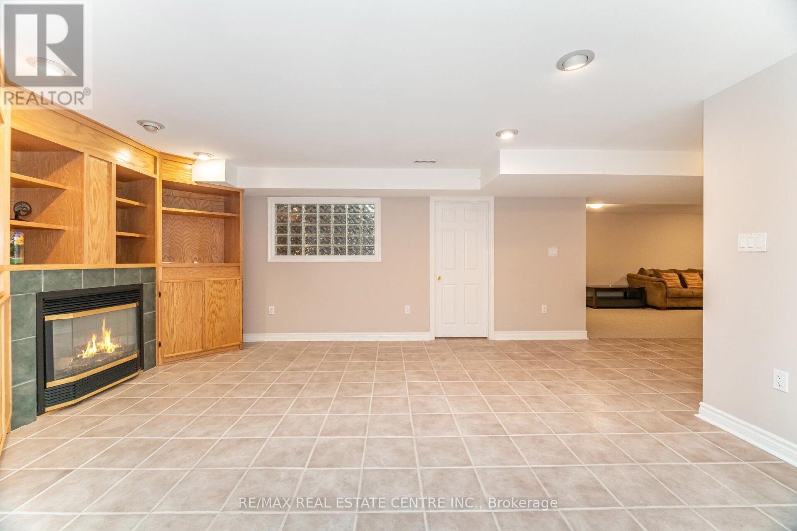 327 Cavendish Drive, Hamilton, Ontario  L9G 3Z1 - Photo 36 - X12876806