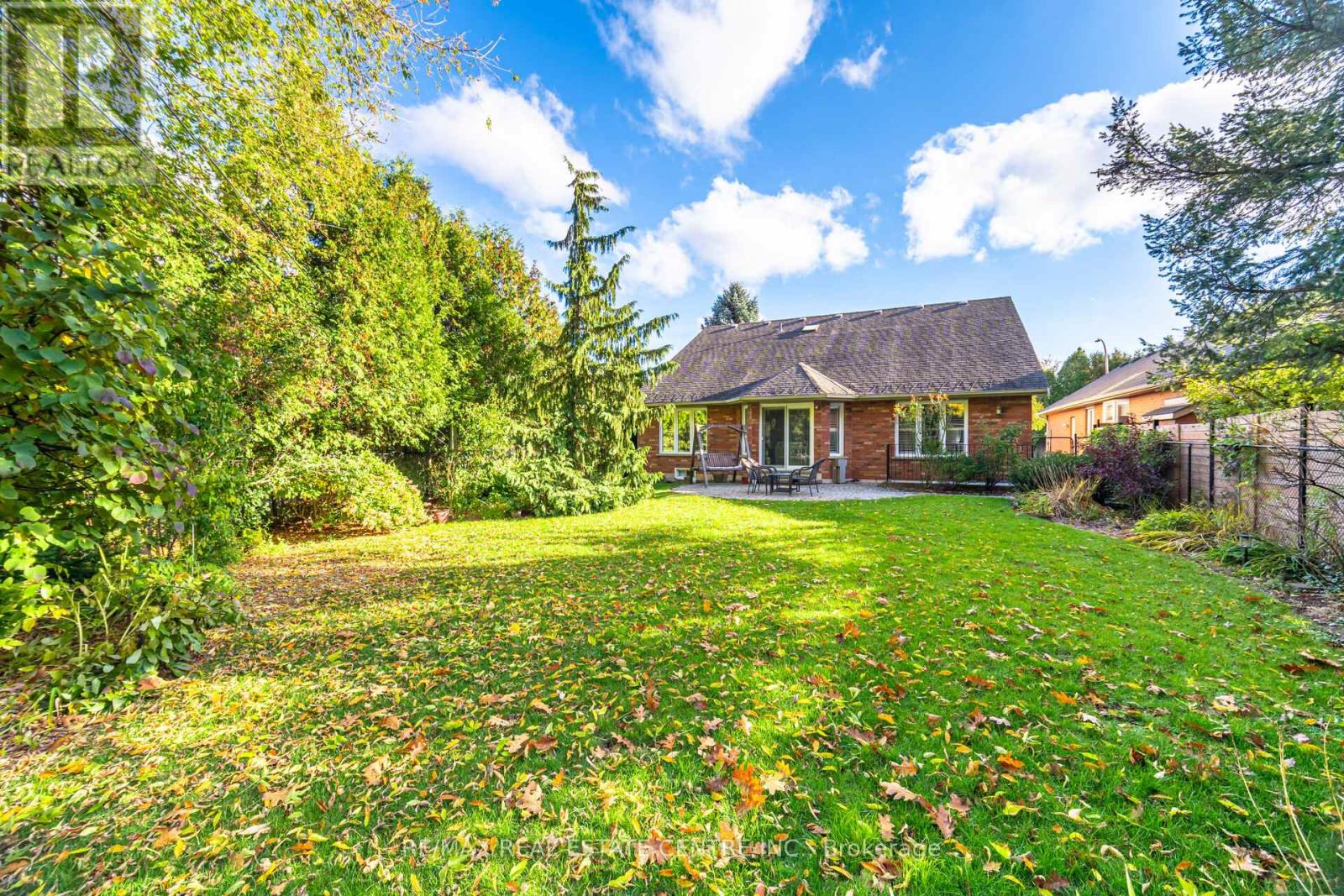 327 Cavendish Drive, Hamilton, Ontario  L9G 3Z1 - Photo 47 - X12876806