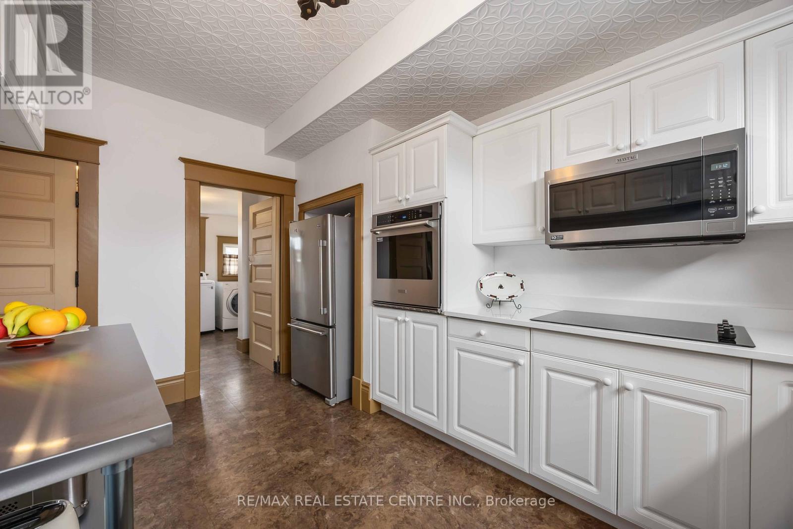 343 Gillard Street, Chatham-Kent, Ontario  N8A 1N5 - Photo 11 - X12876824