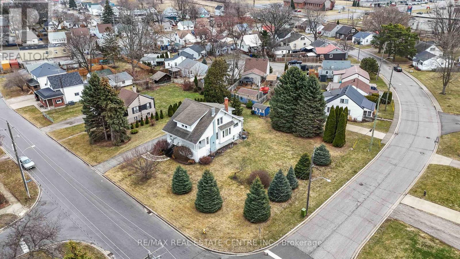 343 Gillard Street, Chatham-Kent, Ontario  N8A 1N5 - Photo 39 - X12876824