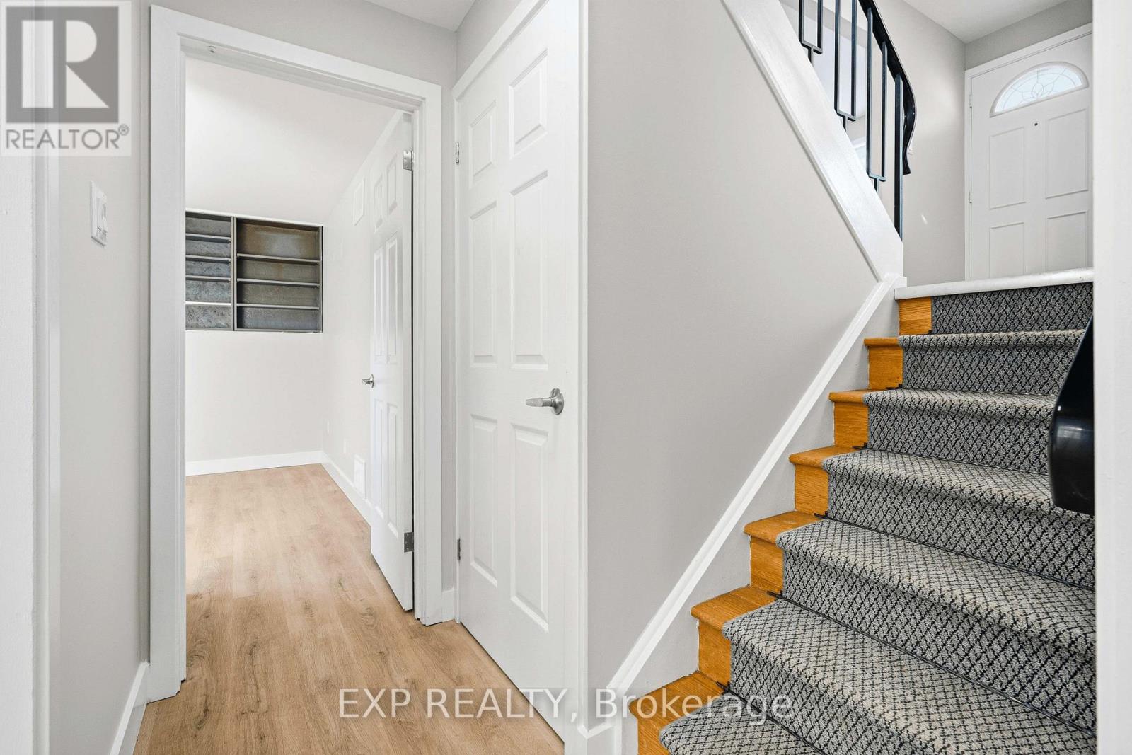 2158 Fillmore Crescent, Ottawa, Ontario  K1J 6A4 - Photo 31 - X12765344