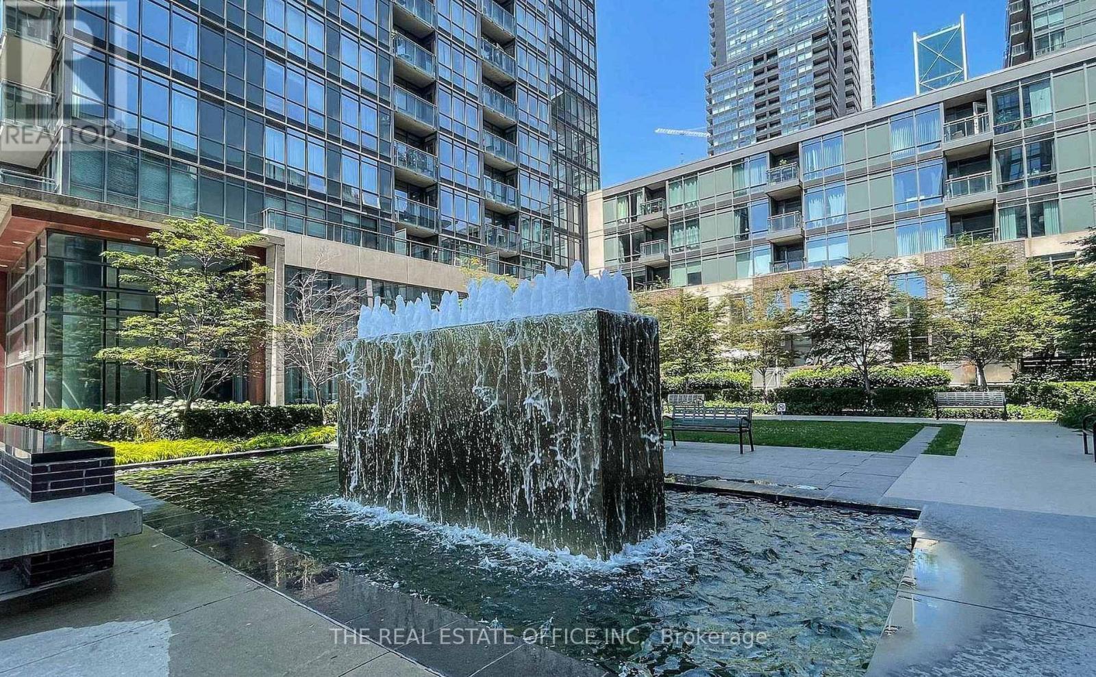 5111 - 11 Brunel Court, Toronto (Waterfront Communities), Ontario  M5V 3Y3 - Photo 12 - C12810164