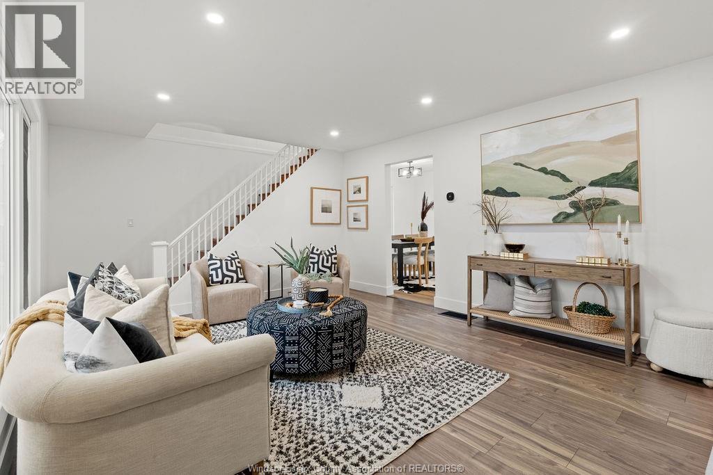 194 Centre, Essex, Ontario  N8M 1R2 - Photo 4 - 26005168