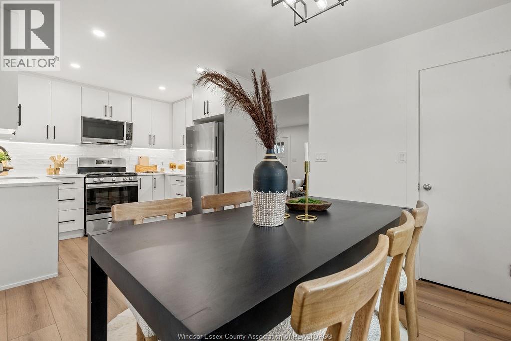 194 Centre, Essex, Ontario  N8M 1R2 - Photo 7 - 26005168