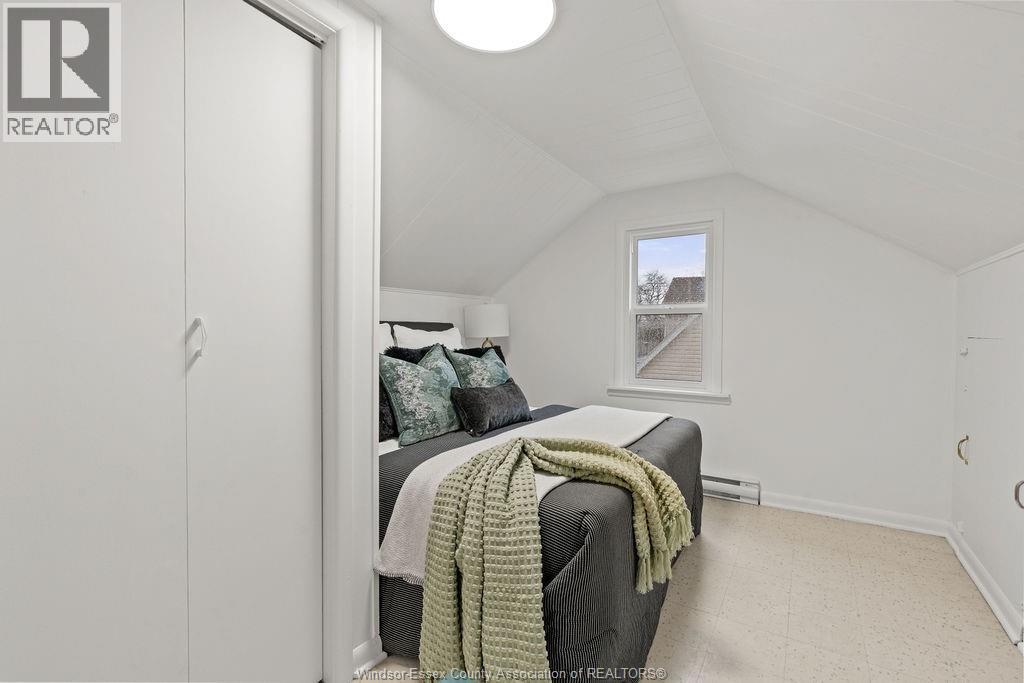 194 Centre, Essex, Ontario  N8M 1R2 - Photo 20 - 26005168