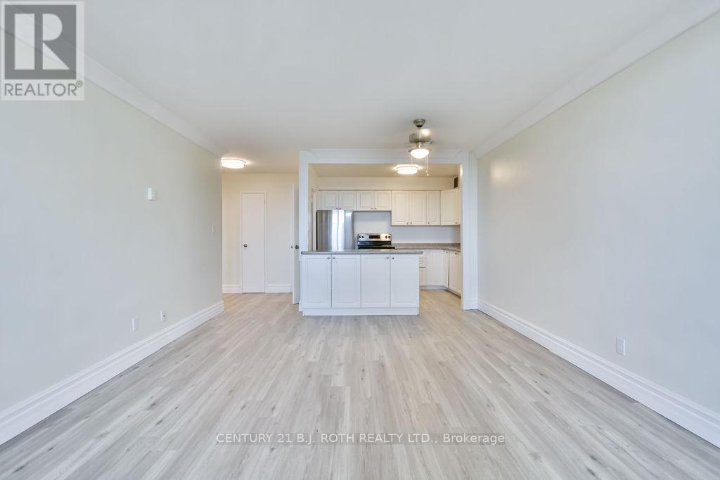 45 - 2 Grove Street E, Barrie (Wellington), Ontario  L4M 2N5 - Photo 3 - S12736808