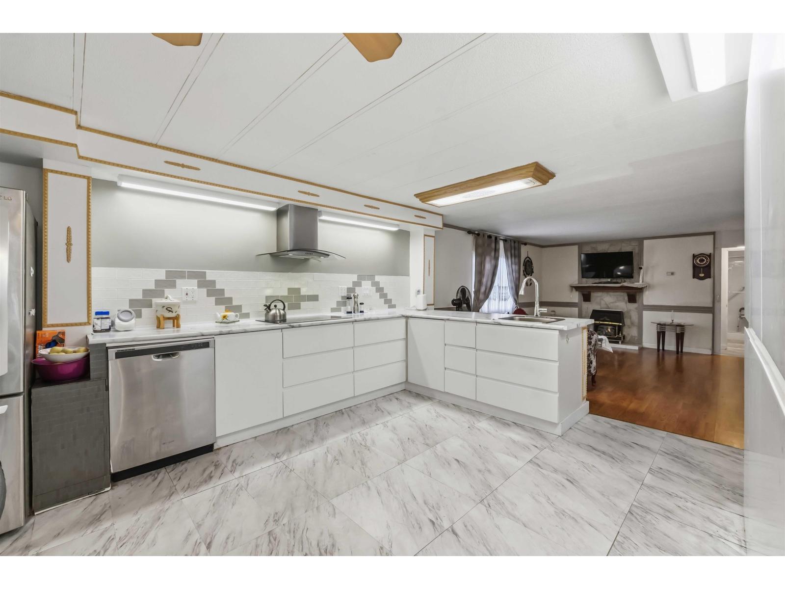 43 2035 Martens Street, Abbotsford, British Columbia  V2T 6M4 - Photo 7 - R3099013