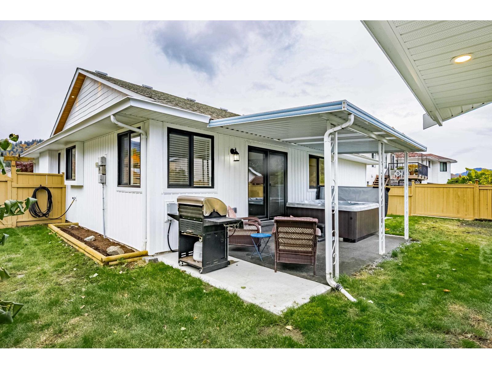 45169 Cumberland Avenue, Sardis South, Chilliwack, British Columbia  V2R 3E5 - Photo 32 - R3099140