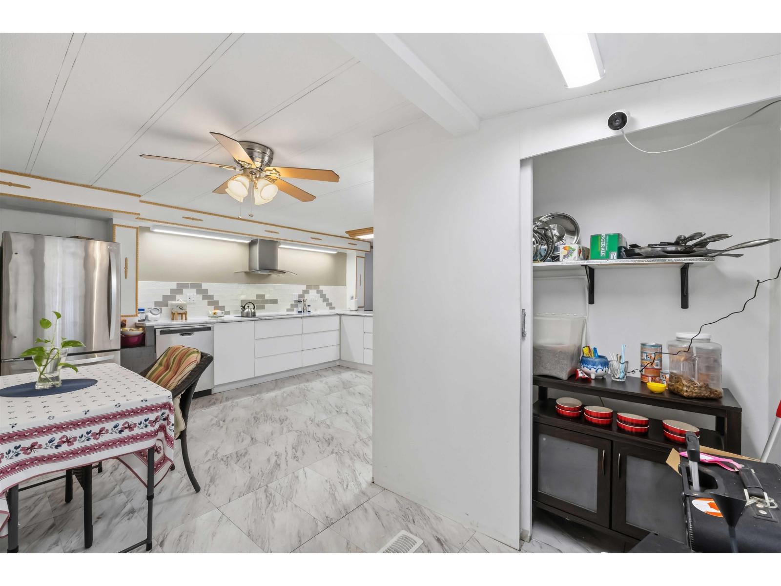 43 2035 Martens Street, Abbotsford, British Columbia  V2T 6M4 - Photo 14 - R3099013