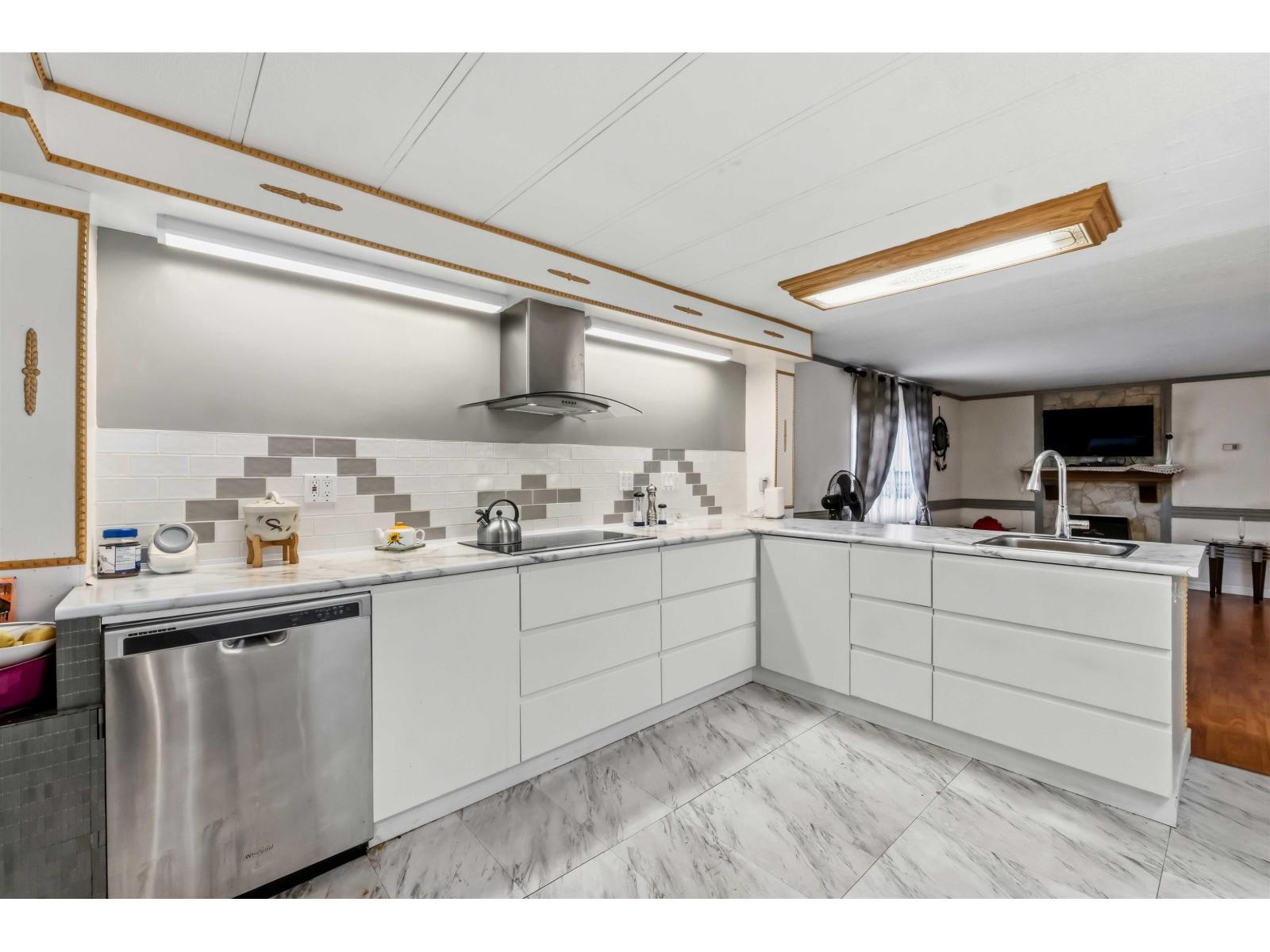 43 2035 Martens Street, Abbotsford, British Columbia  V2T 6M4 - Photo 15 - R3099013