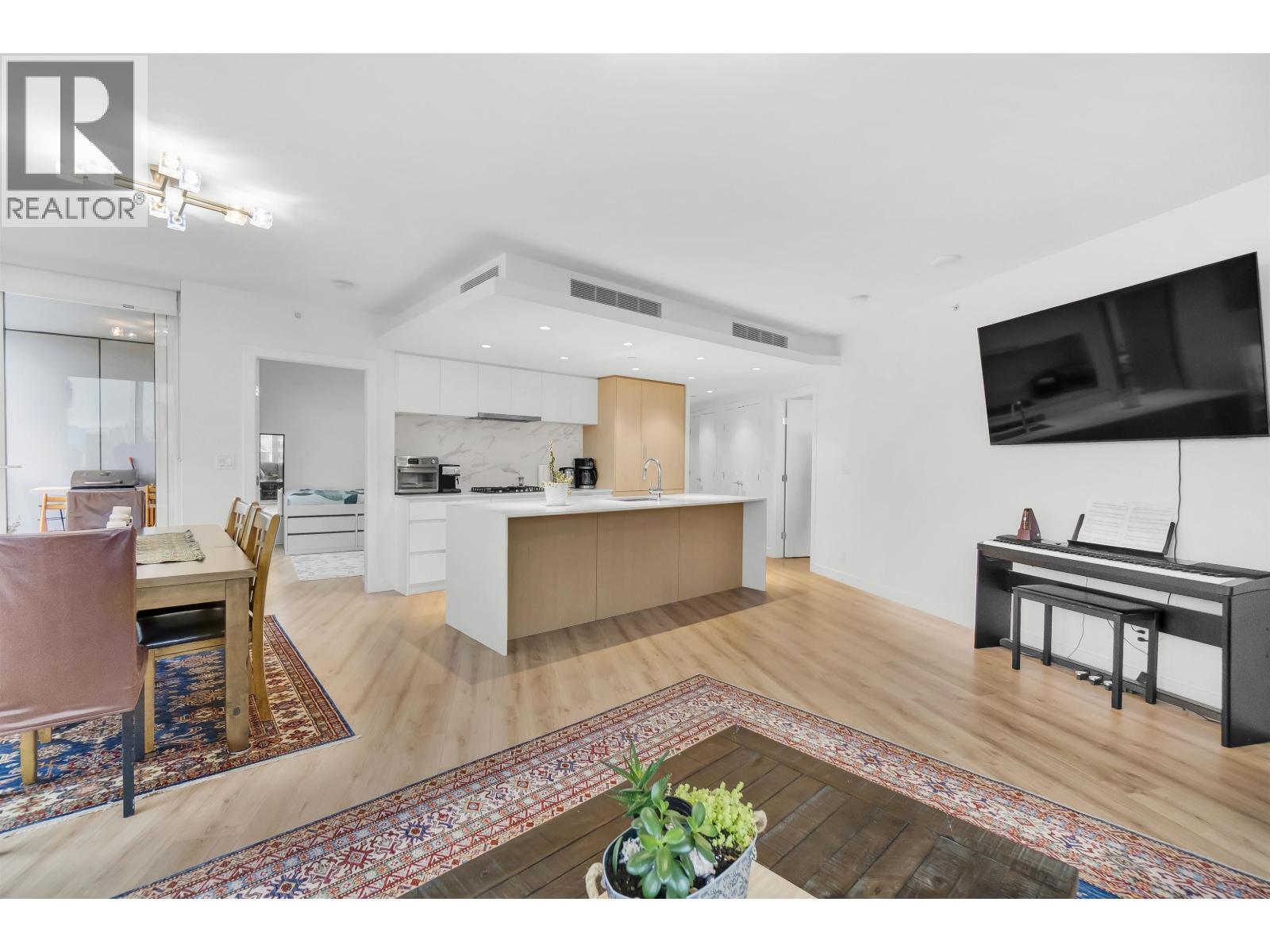 412 1500 Fern Street, North Vancouver, British Columbia  V7J 0E6 - Photo 11 - R3099110