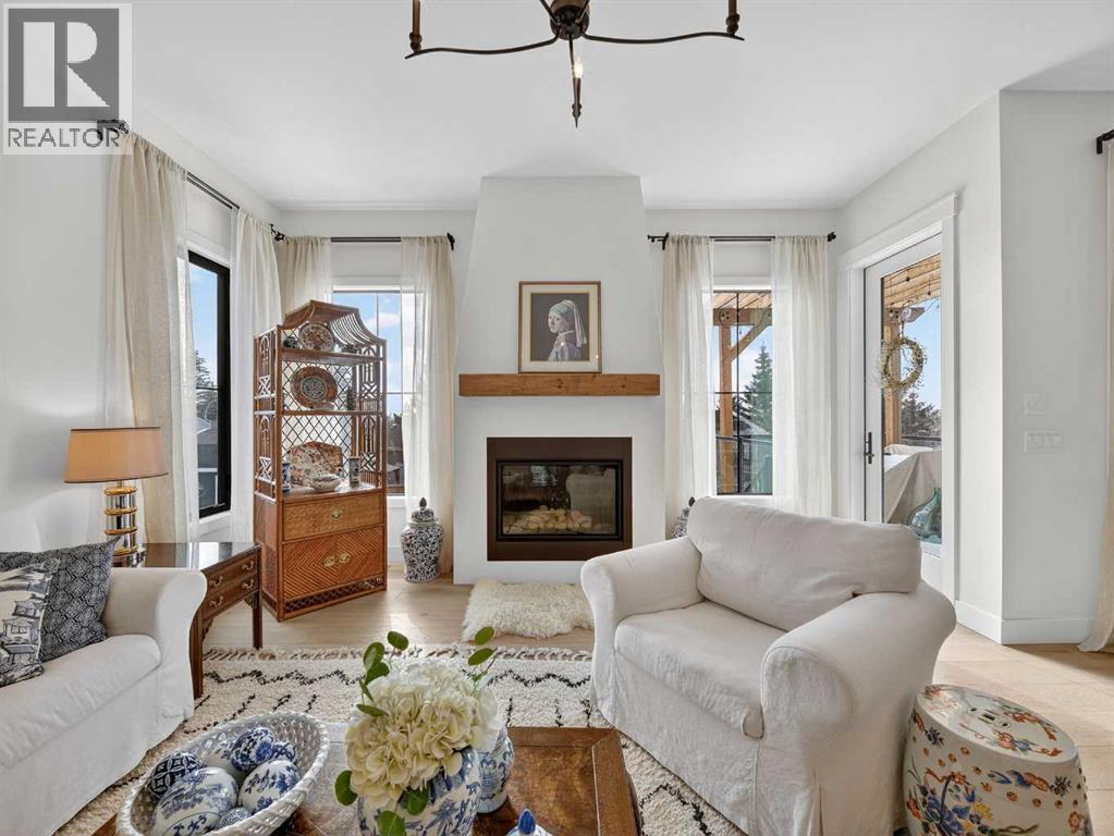 29 Highwood Drive, Okotoks, Alberta  T1S 5S3 - Photo 8 - A2286396