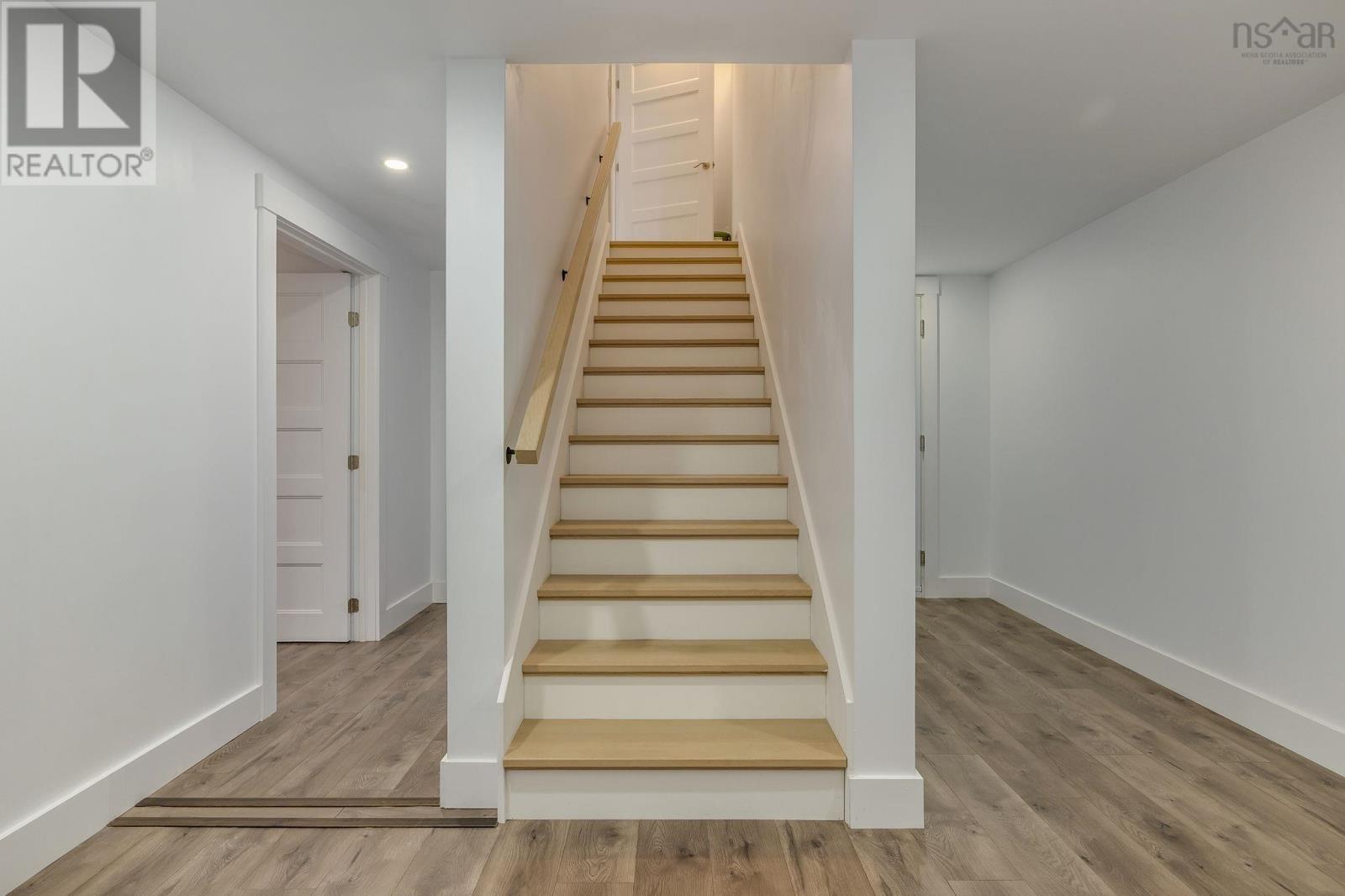 2779 Joseph Howe Drive, Halifax, Nova Scotia  B3L 4G8 - Photo 28 - 202604451