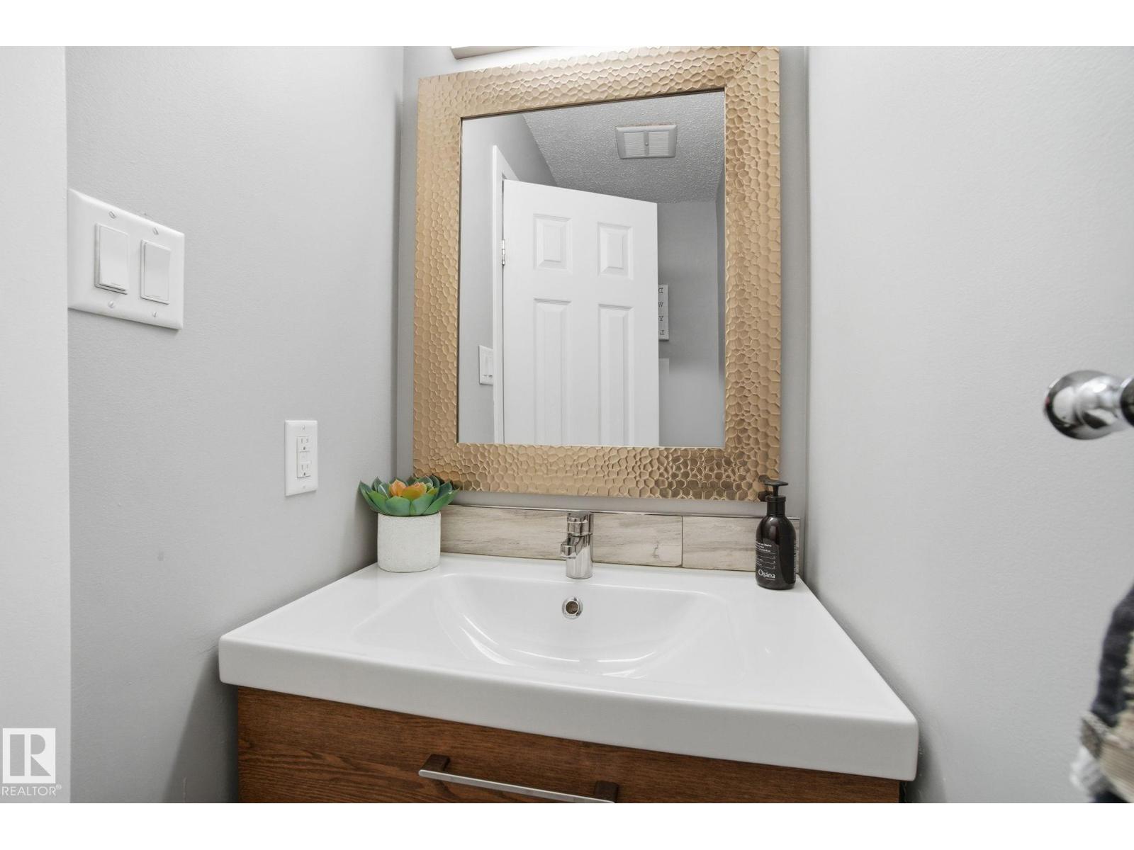 15016 51 St Nw, Edmonton, Alberta  T5A 3N8 - Photo 17 - E4477111