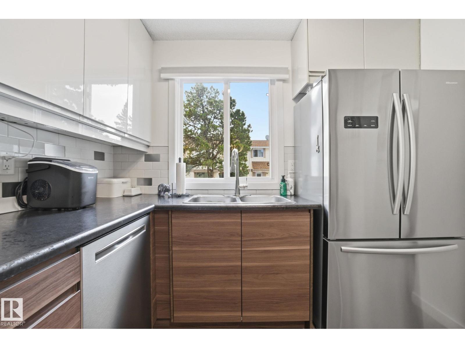 15016 51 St Nw, Edmonton, Alberta  T5A 3N8 - Photo 15 - E4477111