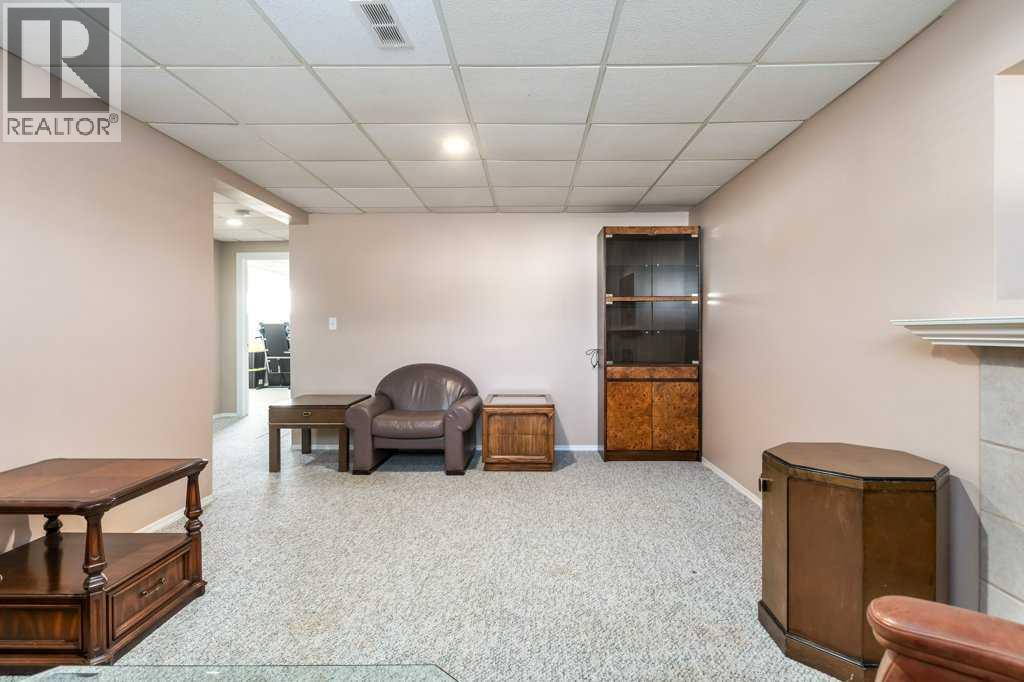 117 Shawfield Way Sw, Calgary, Alberta  T2Y 2Y1 - Photo 19 - A2291275