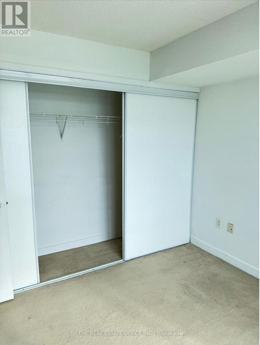 5111 - 11 Brunel Court, Toronto (Waterfront Communities), Ontario  M5V 3Y3 - Photo 6 - C12810164