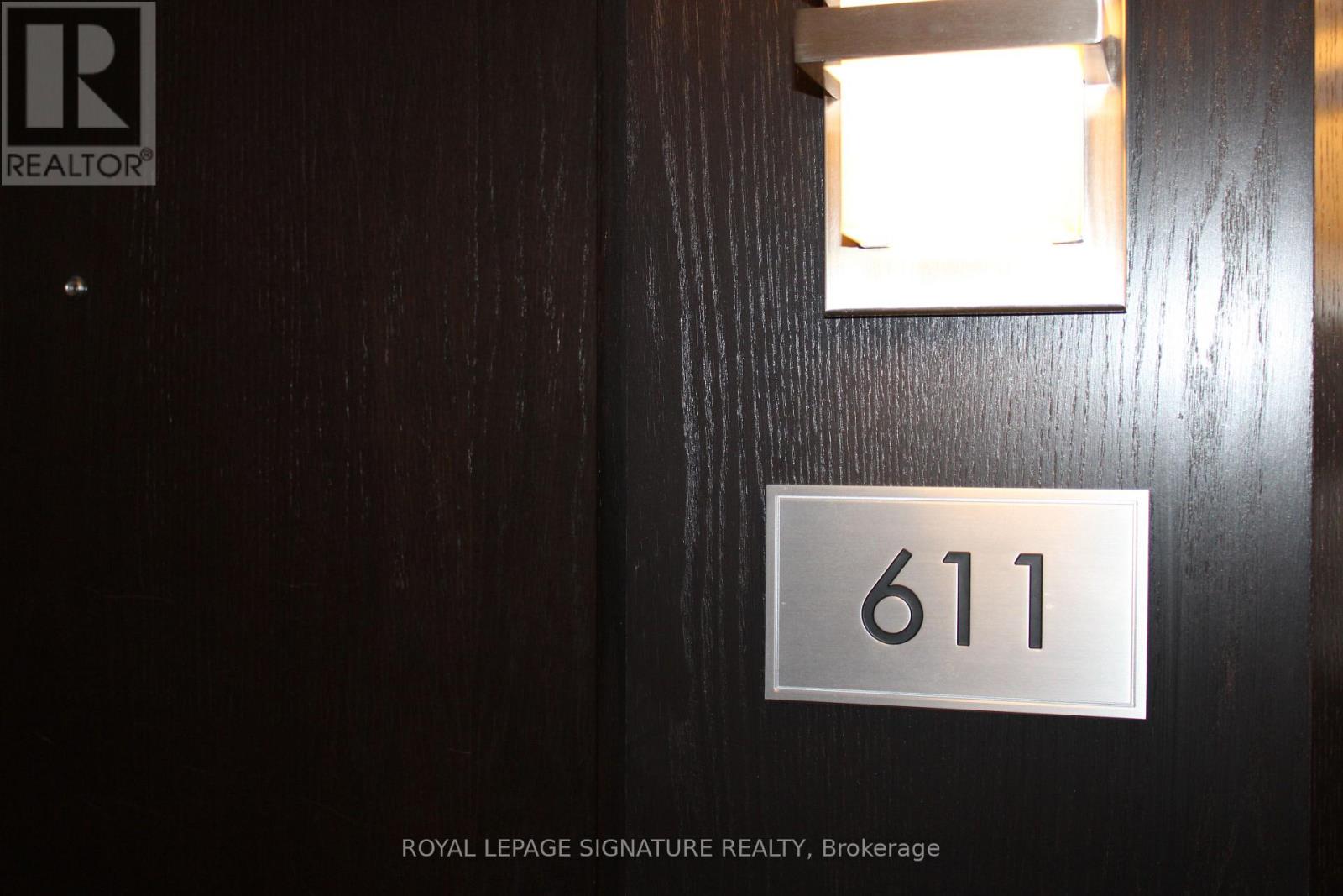 611 - 8 York Street, Toronto, Ontario  M5J 2Y2 - Photo 2 - C12812030