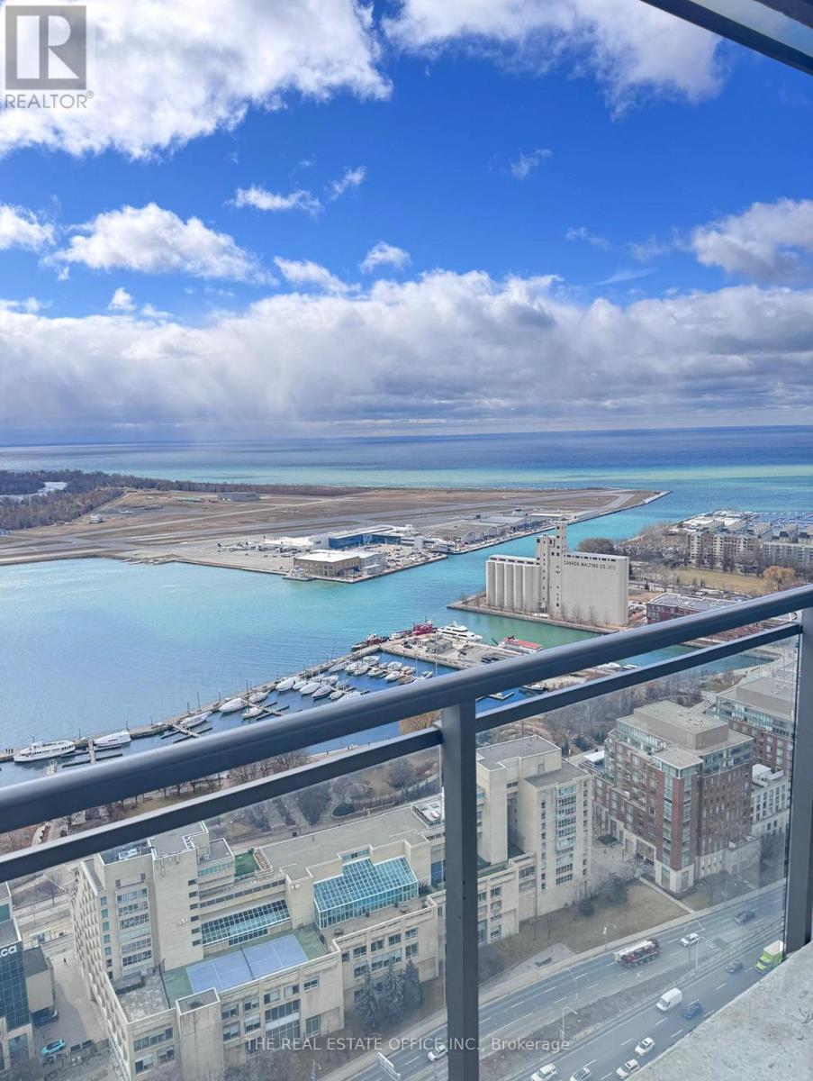 5111 - 11 Brunel Court, Toronto (Waterfront Communities), Ontario  M5V 3Y3 - Photo 9 - C12810164