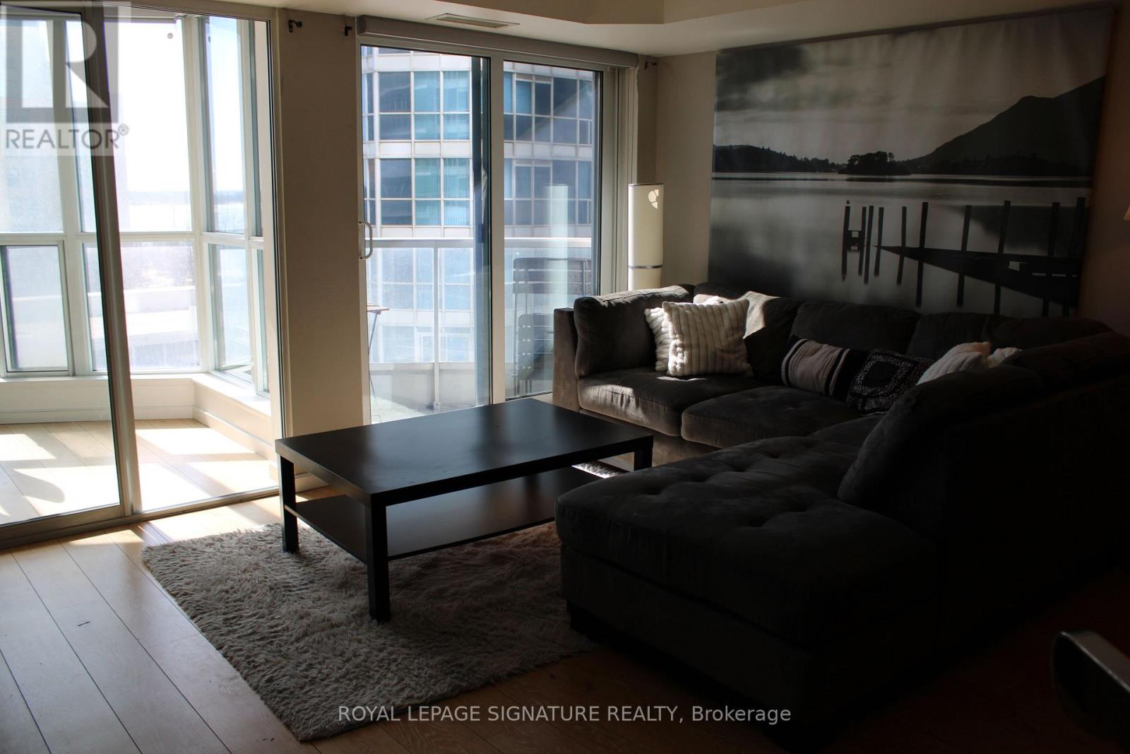 611 - 8 York Street, Toronto, Ontario  M5J 2Y2 - Photo 8 - C12812030