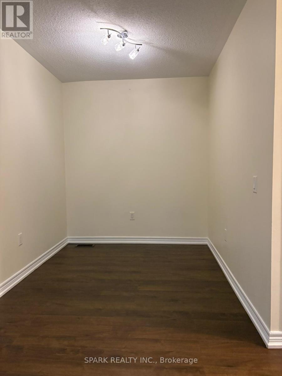 15 Kawana Road, Brampton (Bram West), Ontario  L6Y 0V9 - Photo 13 - W12787588