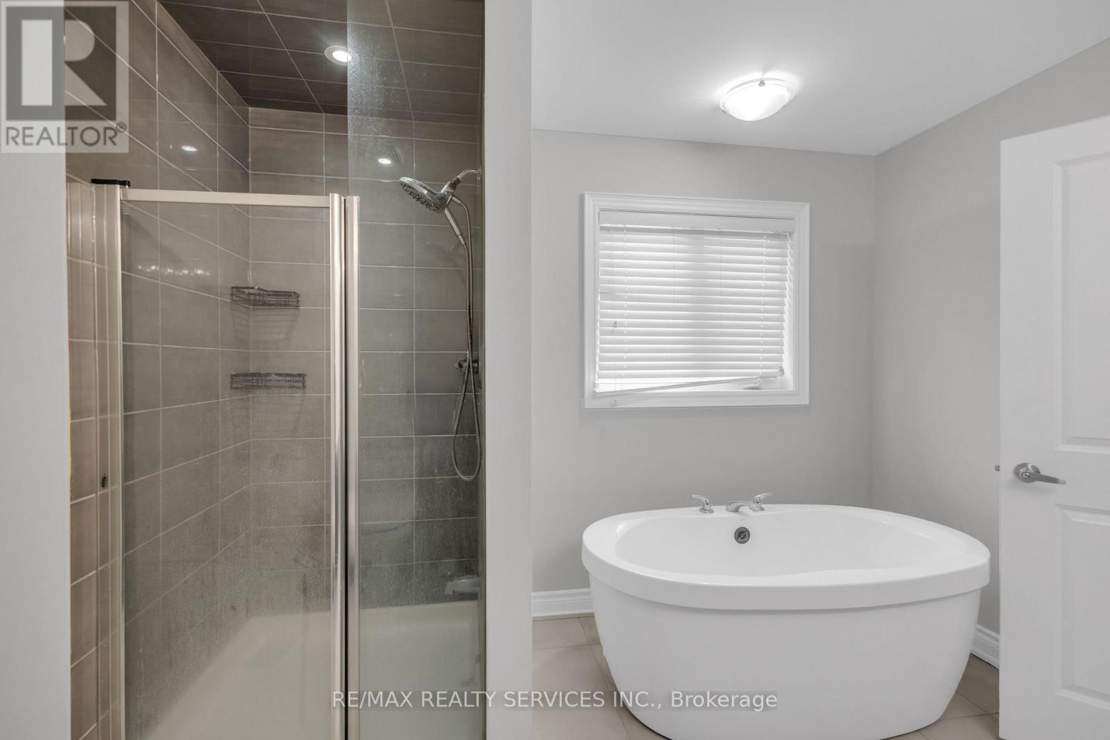 65 Deer Ridge Trail, Caledon, Ontario  L7C 2C7 - Photo 30 - W12846844