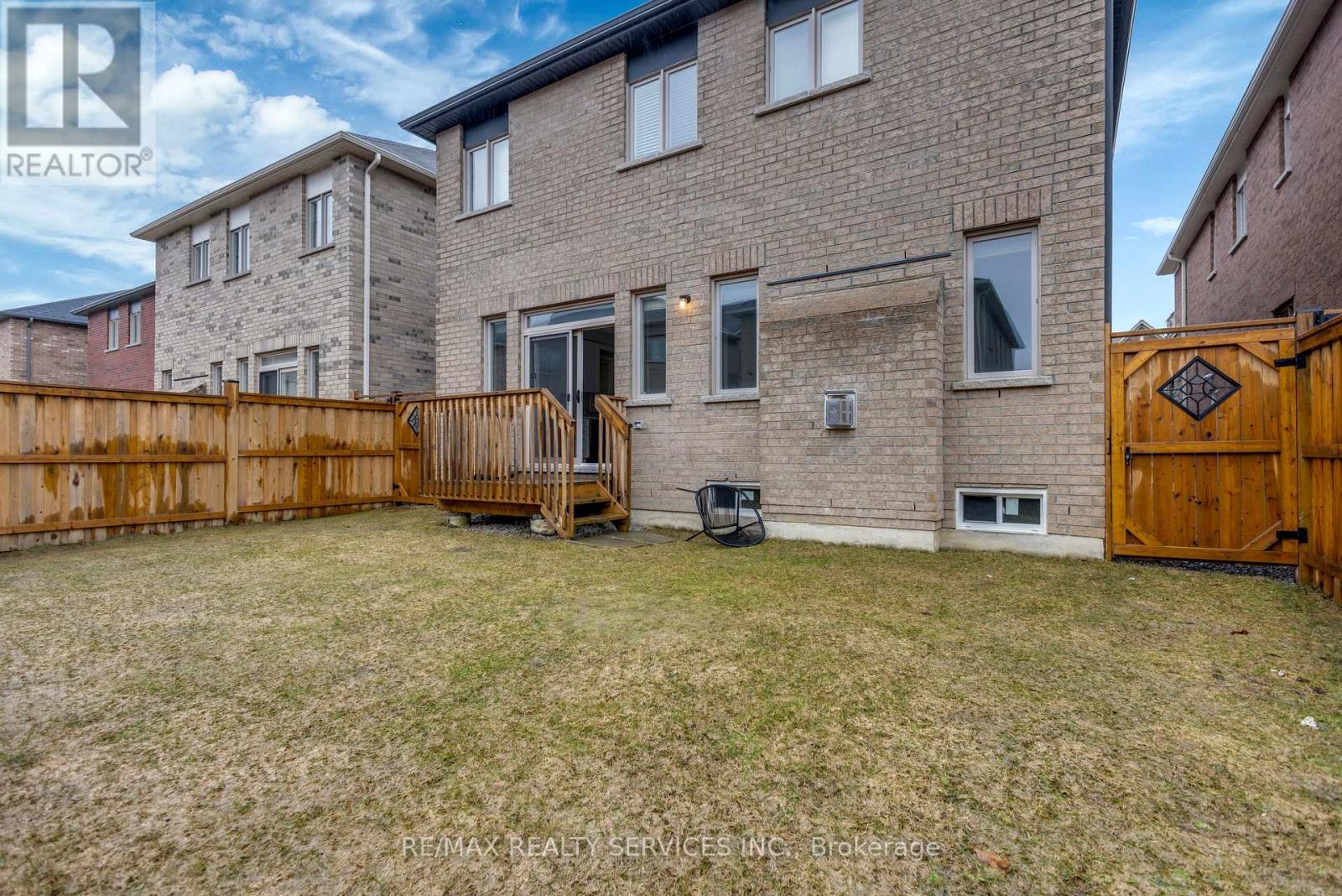 65 Deer Ridge Trail, Caledon, Ontario  L7C 2C7 - Photo 31 - W12846844