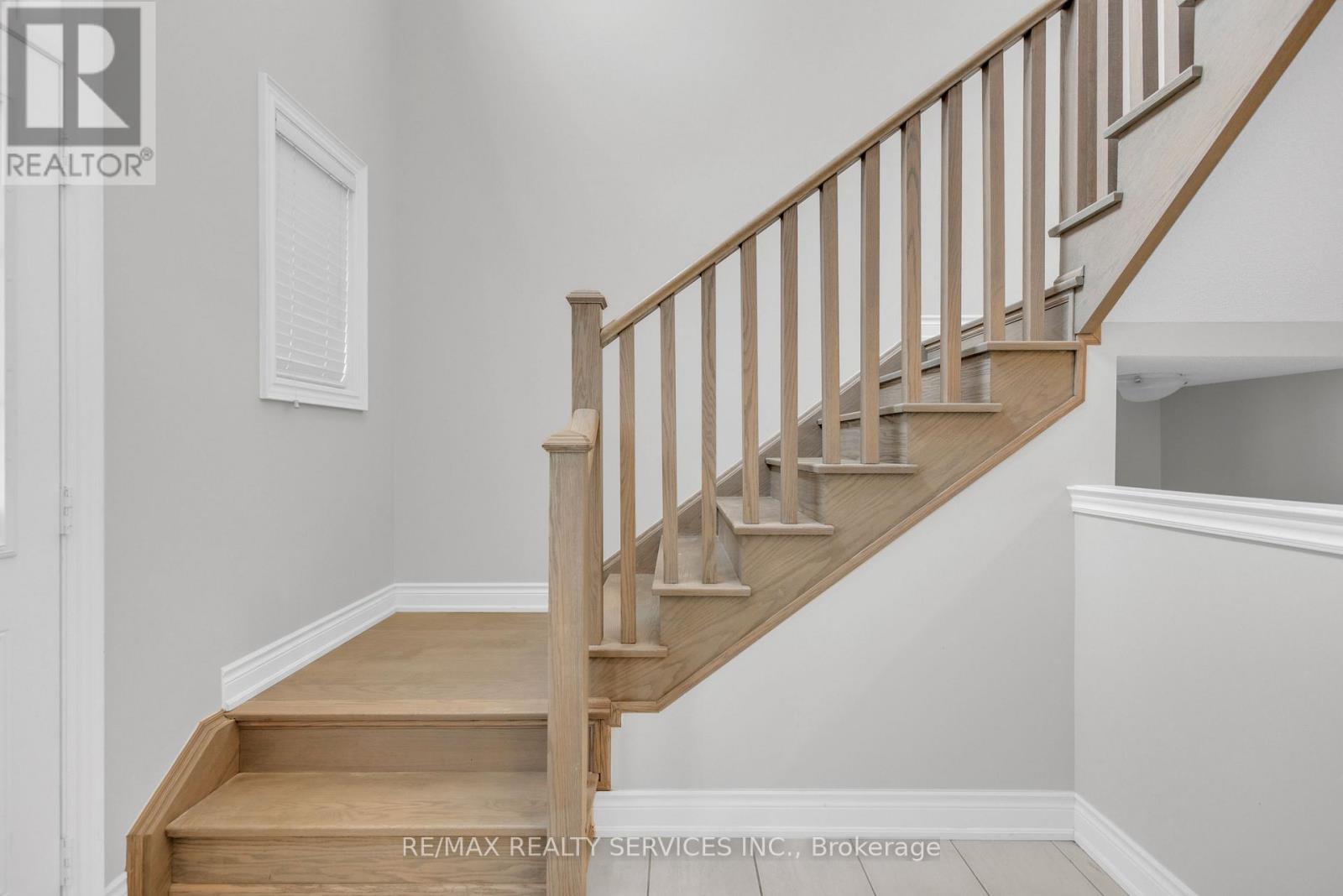 65 Deer Ridge Trail, Caledon, Ontario  L7C 2C7 - Photo 16 - W12846844