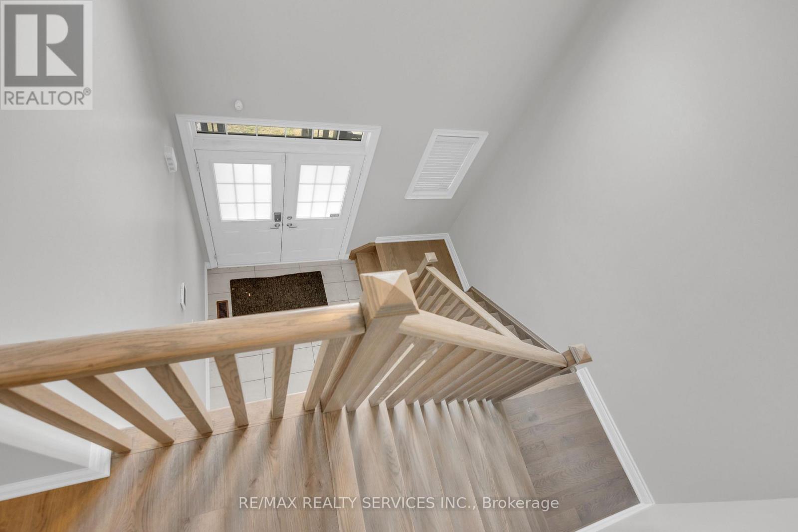 65 Deer Ridge Trail, Caledon, Ontario  L7C 2C7 - Photo 17 - W12846844