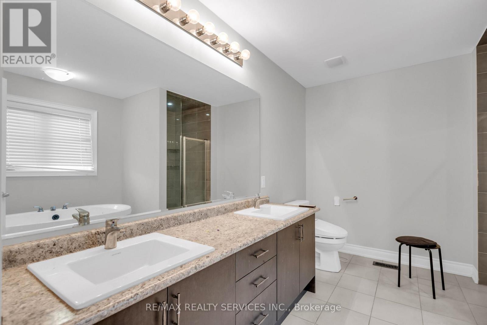 65 Deer Ridge Trail, Caledon, Ontario  L7C 2C7 - Photo 29 - W12846844