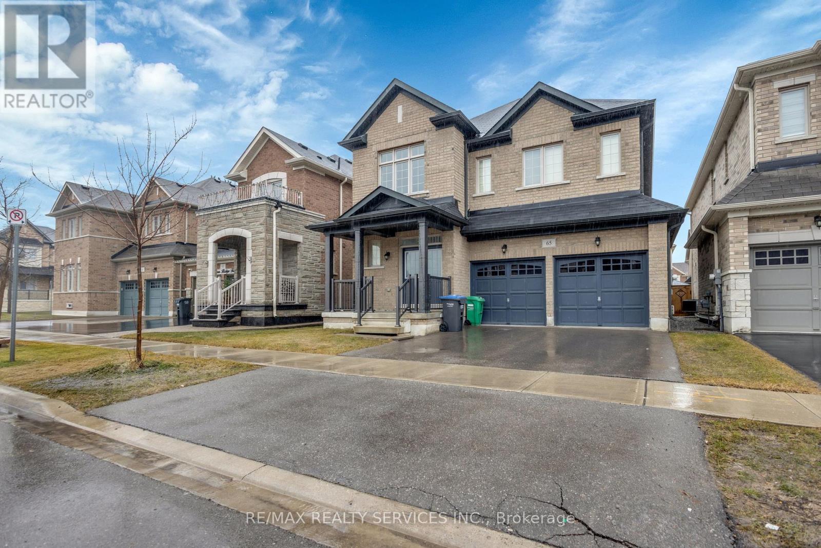 65 Deer Ridge Trail, Caledon, Ontario  L7C 2C7 - Photo 2 - W12846844