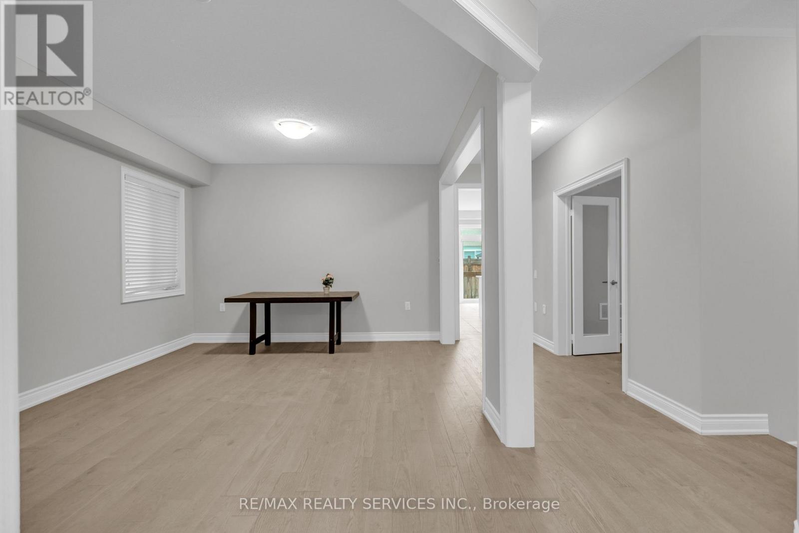 65 Deer Ridge Trail, Caledon, Ontario  L7C 2C7 - Photo 7 - W12846844