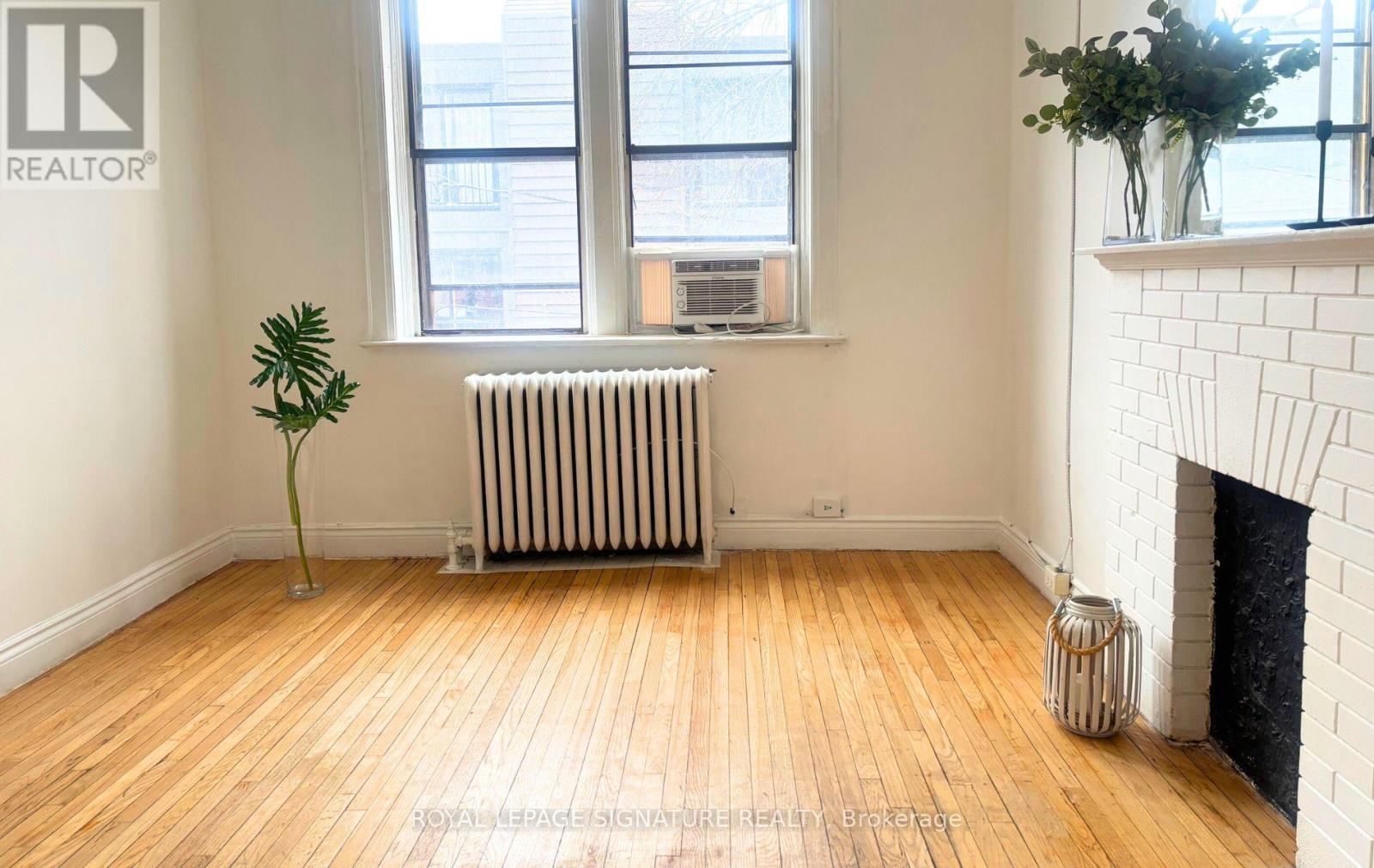 2 - 1 Hamilton Street, Toronto (South Riverdale), Ontario  M4M 2C4 - Photo 4 - E12755720