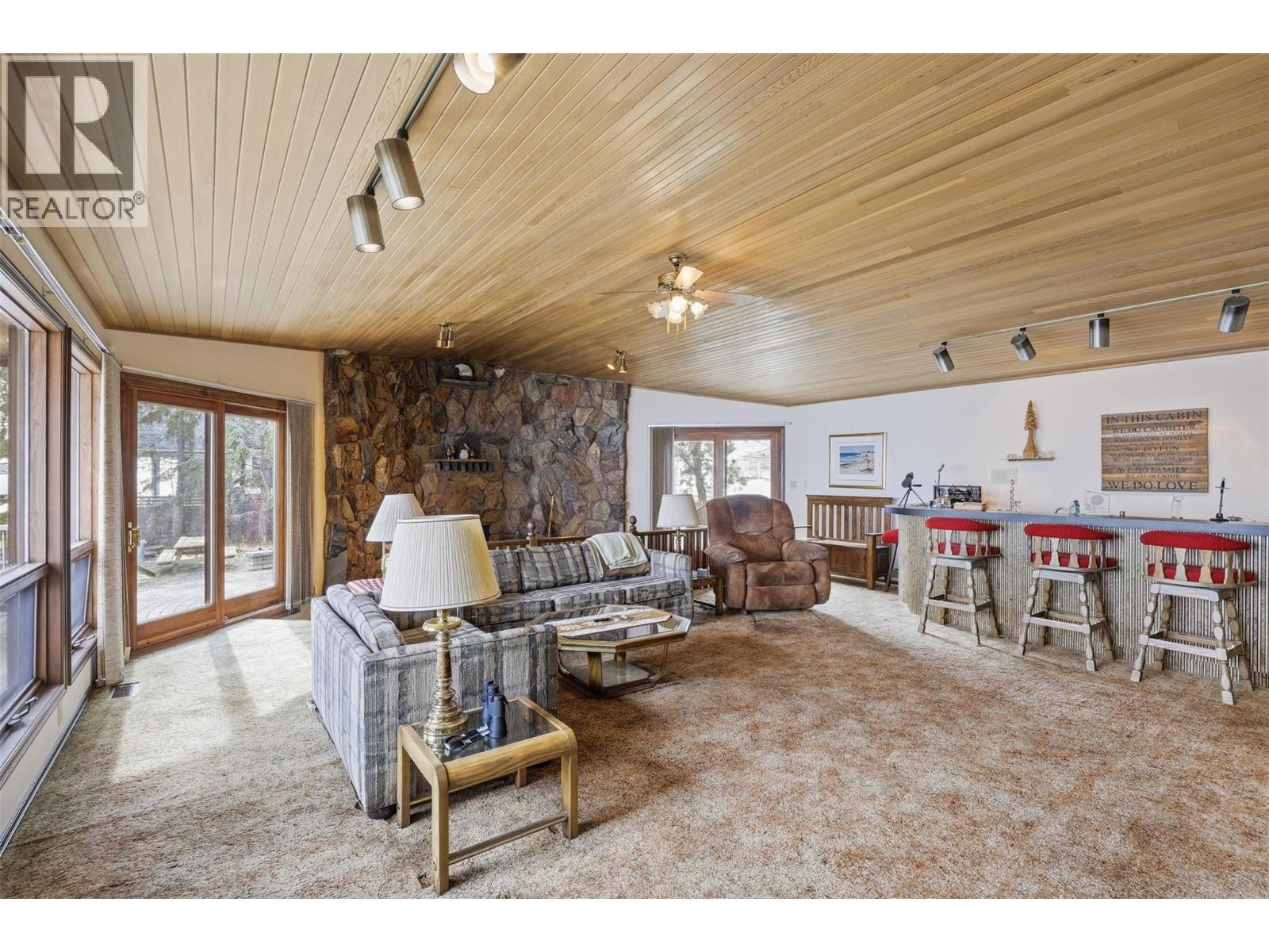 4128 Express Point Crescent, Scotch Creek, British Columbia  V0E 1M5 - Photo 10 - 10379168