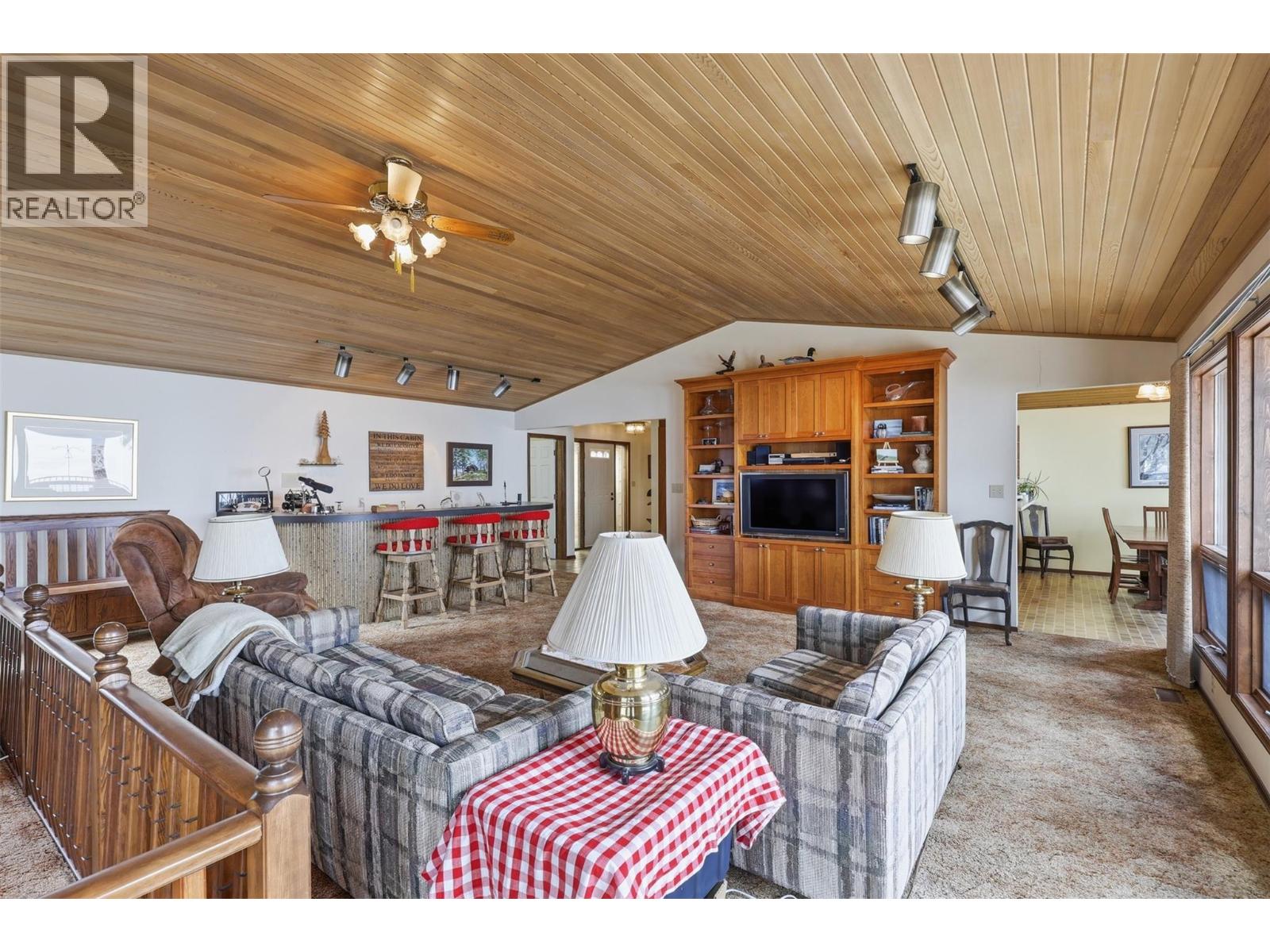 4128 Express Point Crescent, Scotch Creek, British Columbia  V0E 1M5 - Photo 11 - 10379168