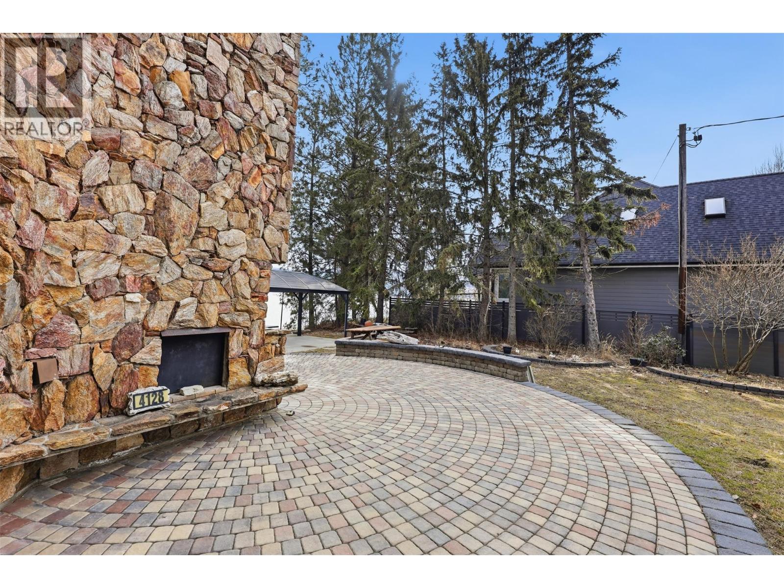 4128 Express Point Crescent, Scotch Creek, British Columbia  V0E 1M5 - Photo 53 - 10379168