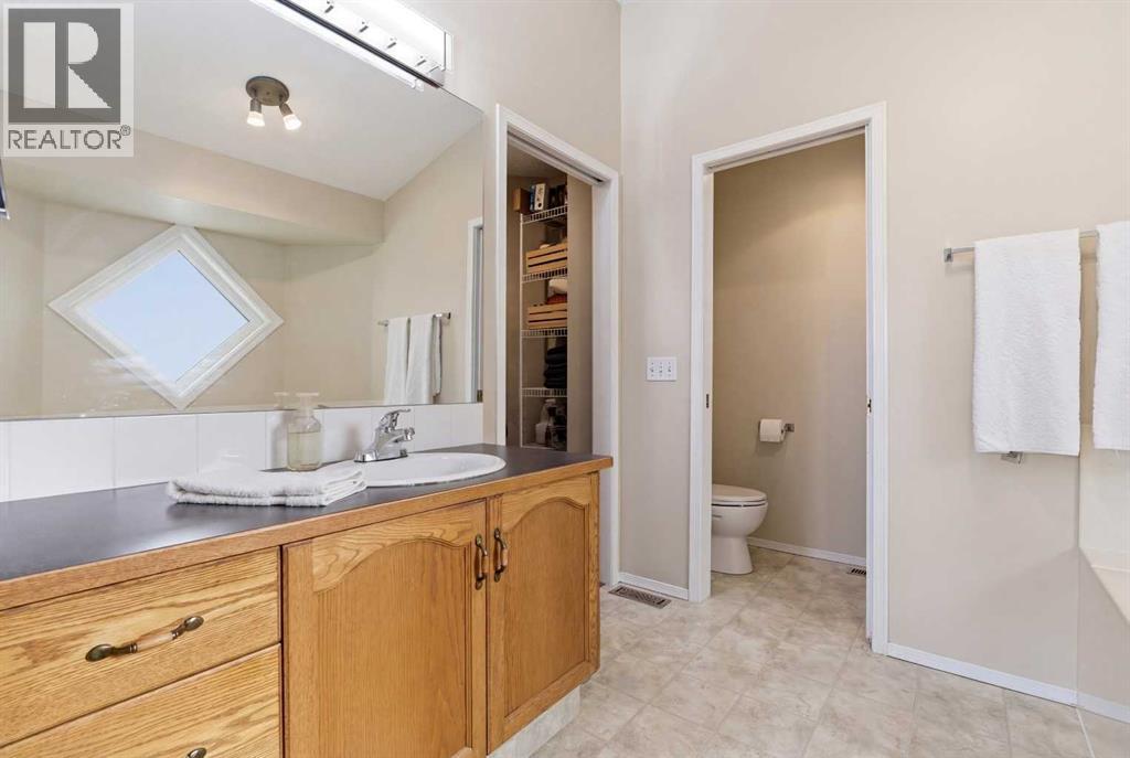 1067 Coventry Drive Ne, Calgary, Alberta  T3K 4R8 - Photo 25 - A2292525