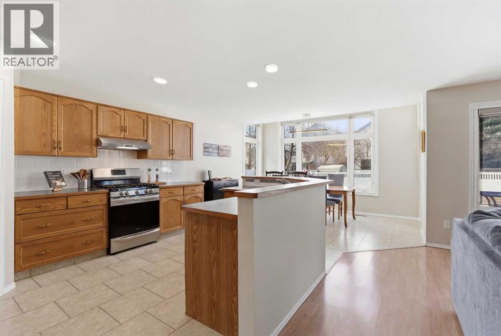 1067 Coventry Drive Ne, Calgary, Alberta  T3K 4R8 - Photo 6 - A2292525