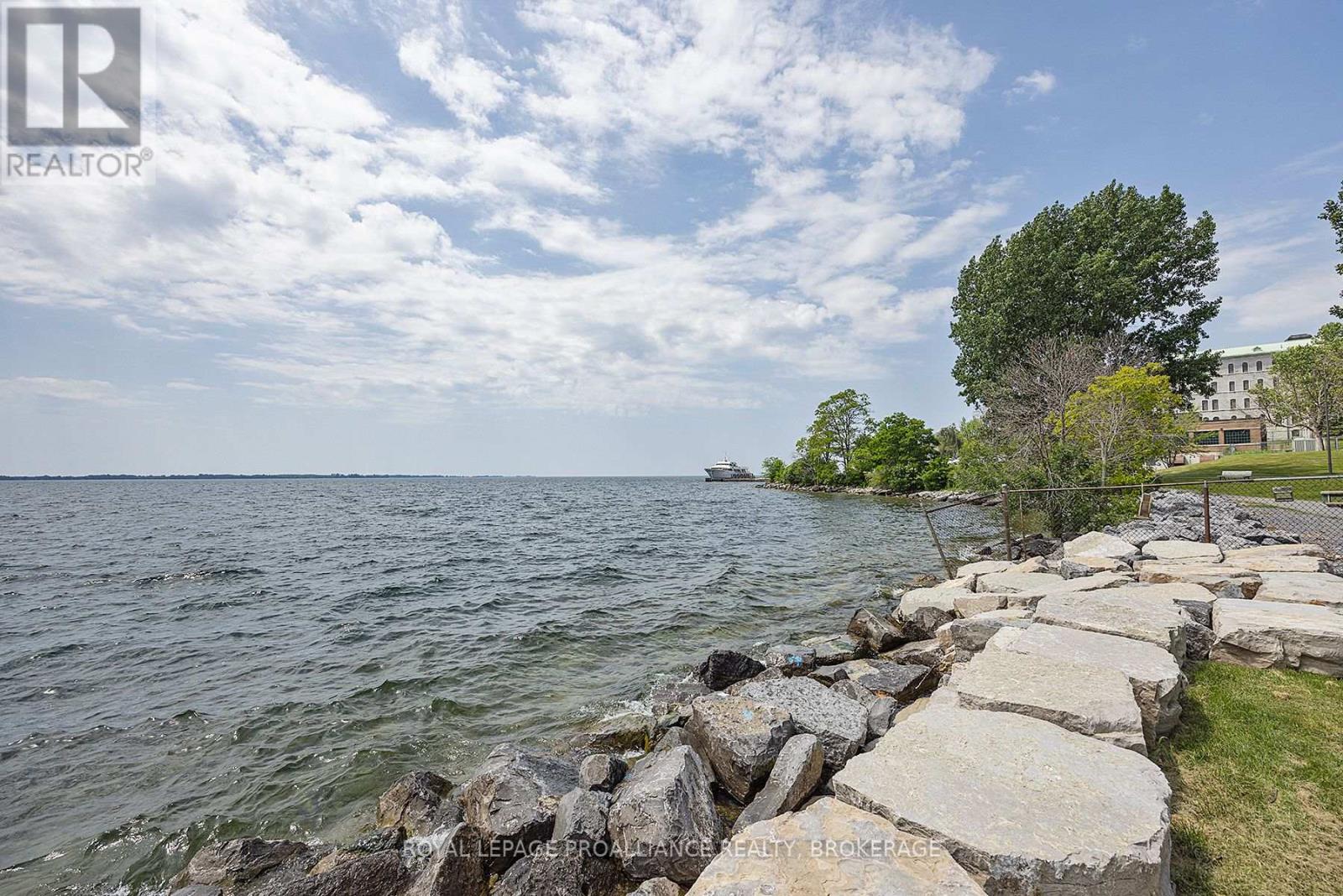 903 - 2 Mowat Avenue, Kingston, Ontario  K7M 1K1 - Photo 10 - X12876960