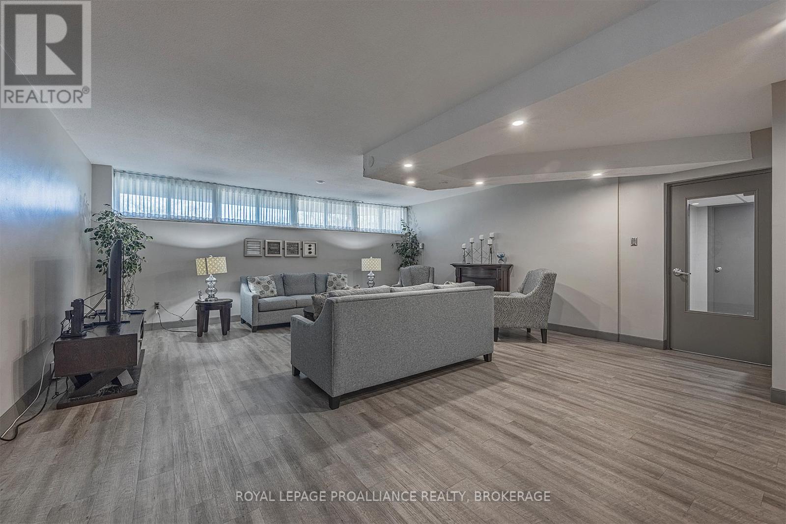 903 - 2 Mowat Avenue, Kingston, Ontario  K7M 1K1 - Photo 18 - X12876960