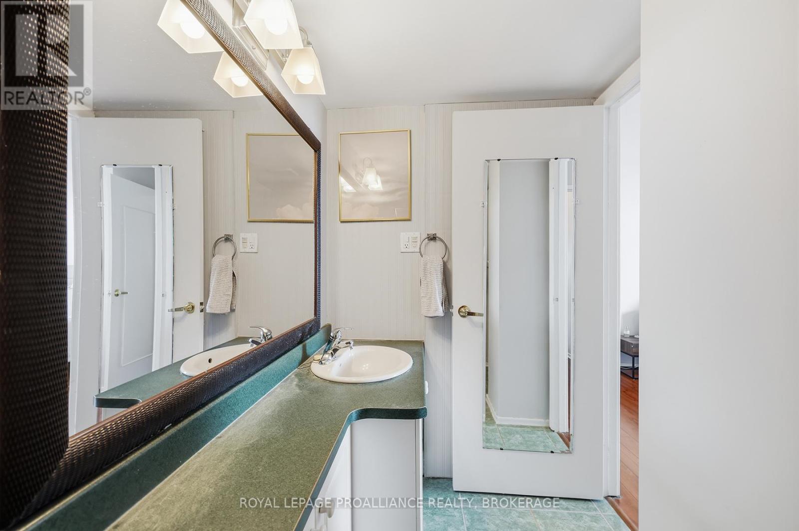 903 - 2 Mowat Avenue, Kingston, Ontario  K7M 1K1 - Photo 48 - X12876960