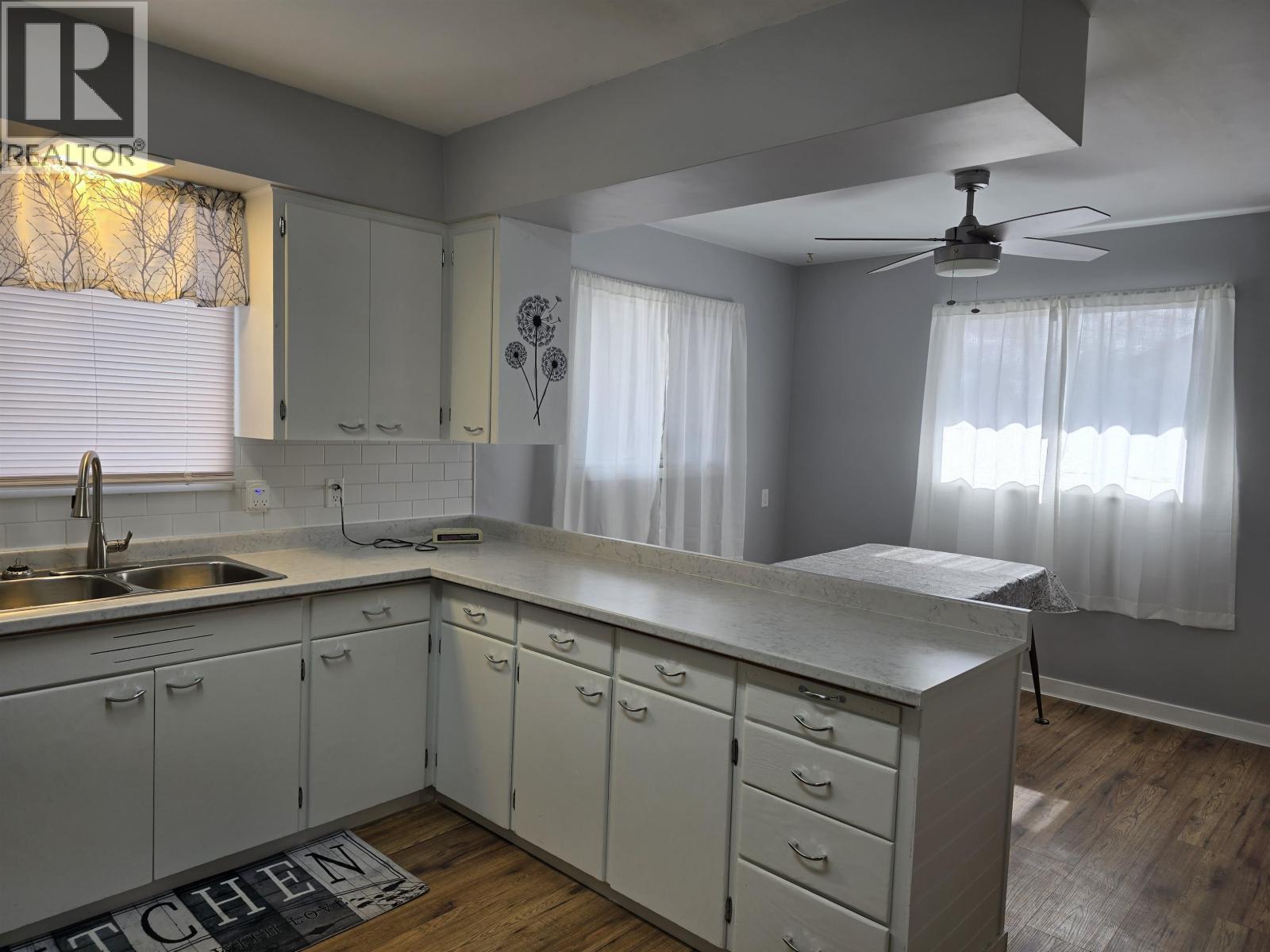 1542 Carney Street, Prince George, British Columbia  V2M 2L5 - Photo 8 - R3052946