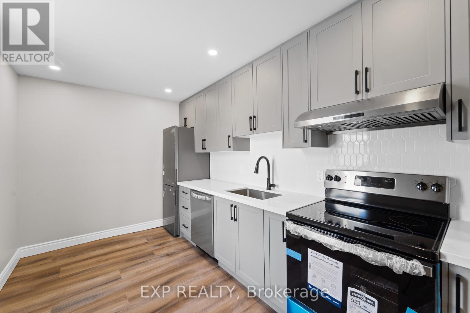 Unit A - 81 St Charles Street, Belleville, Ontario  K8P 2W5 - Photo 6 - X12876966