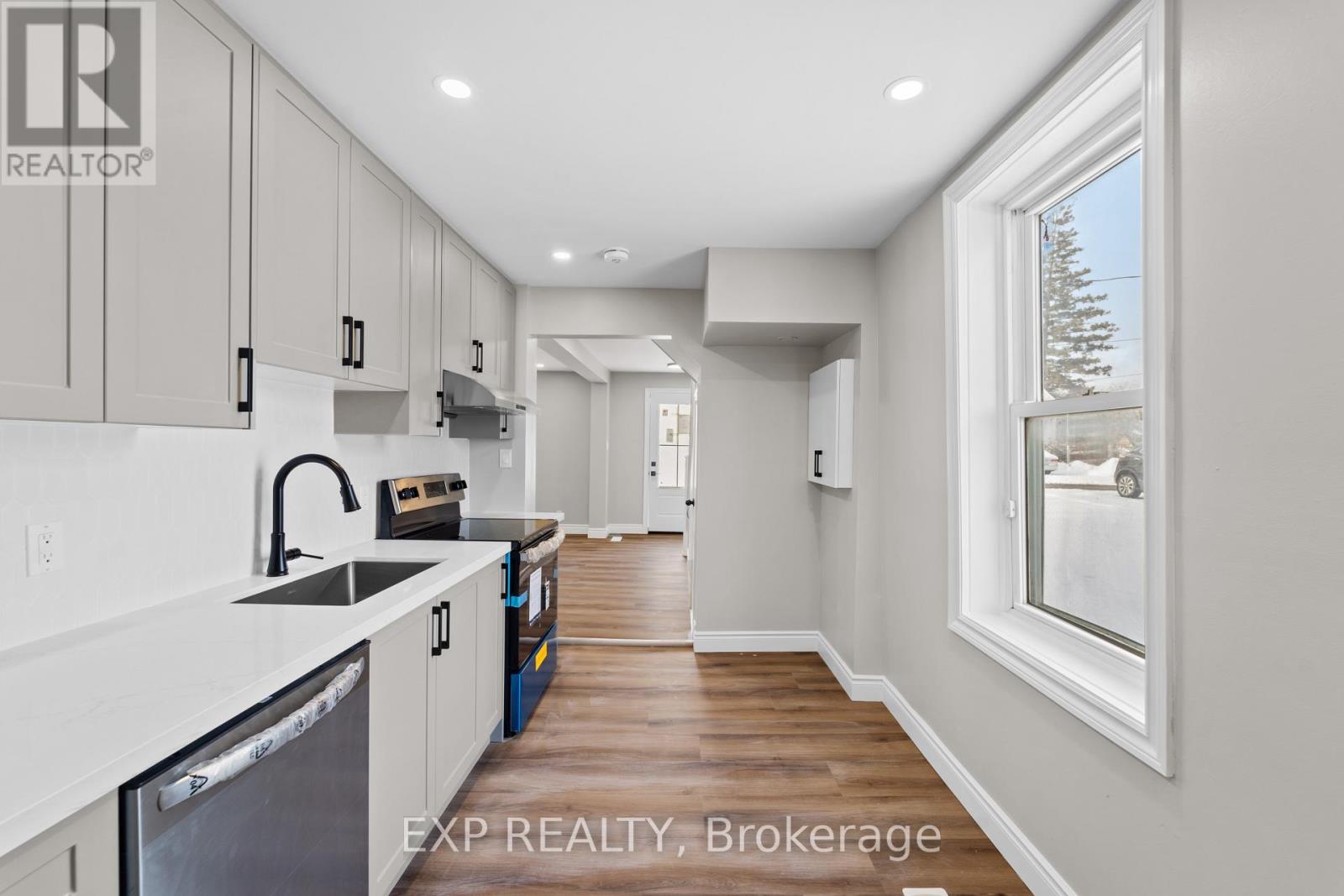 Unit A - 81 St Charles Street, Belleville, Ontario  K8P 2W5 - Photo 8 - X12876966