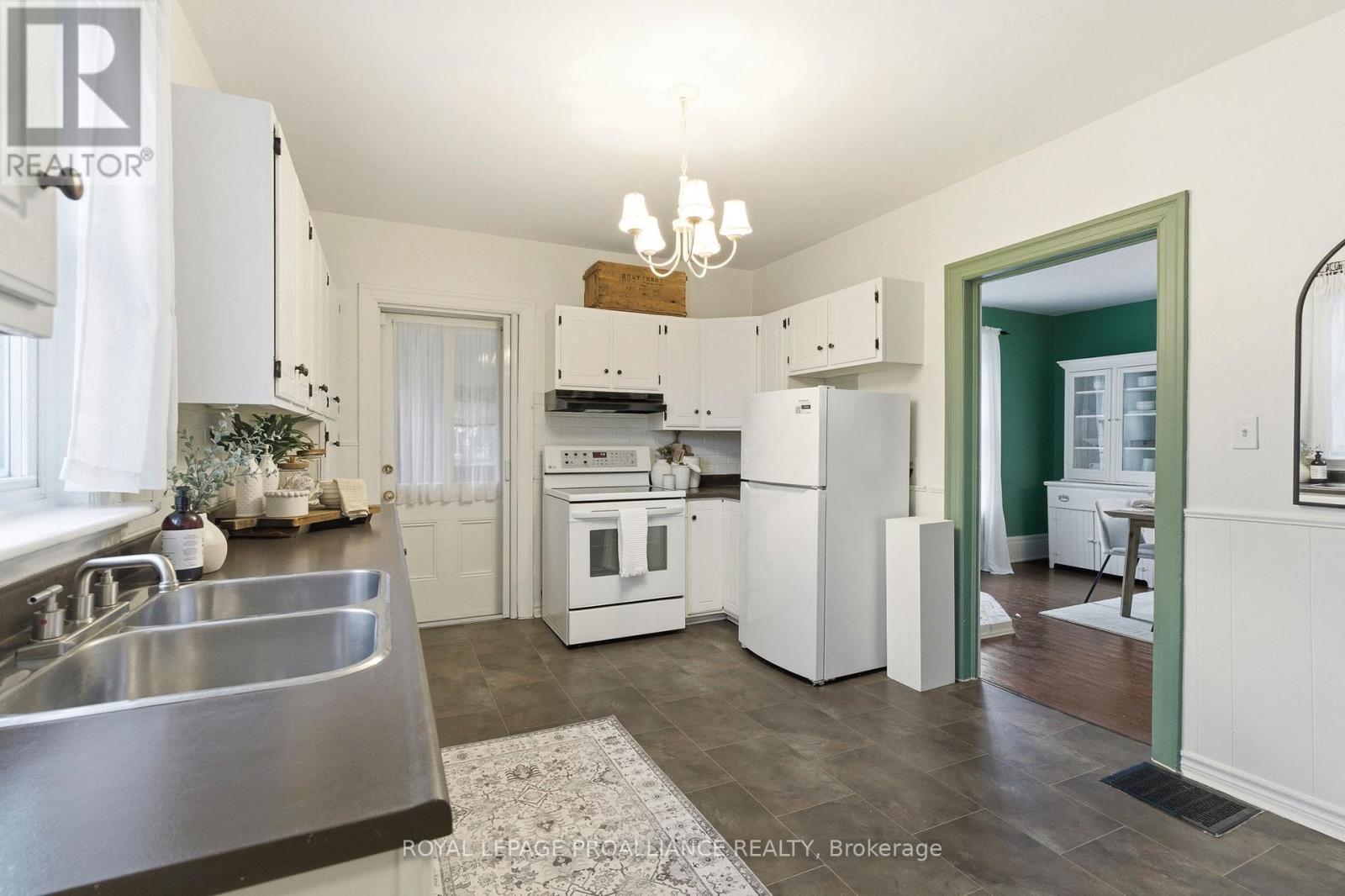 383 Mathew Street, Cobourg, Ontario  K9A 3E6 - Photo 18 - X12877062