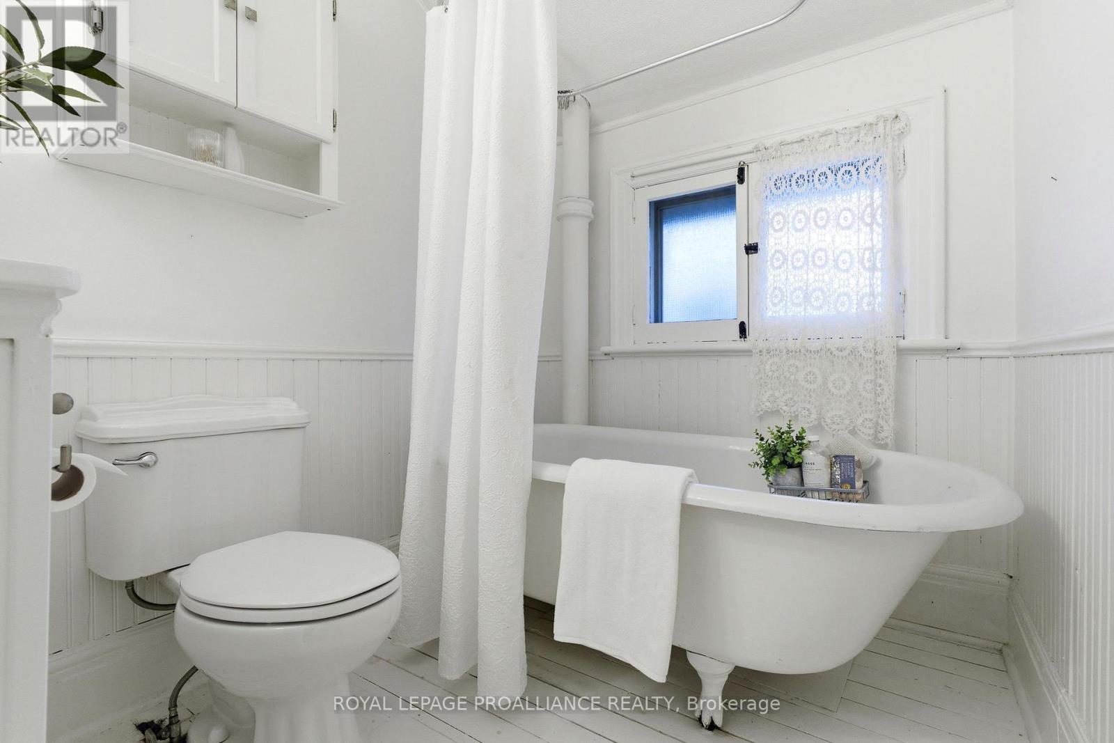 383 Mathew Street, Cobourg, Ontario  K9A 3E6 - Photo 37 - X12877062