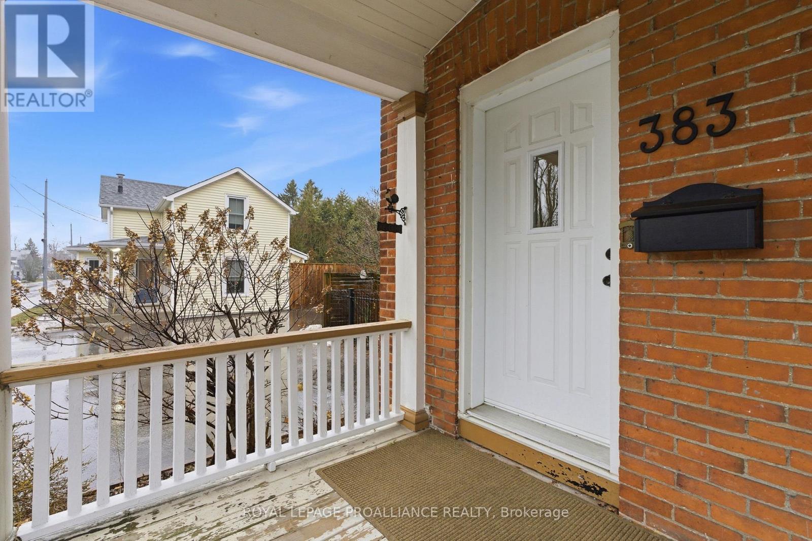 383 Mathew Street, Cobourg, Ontario  K9A 3E6 - Photo 4 - X12877062