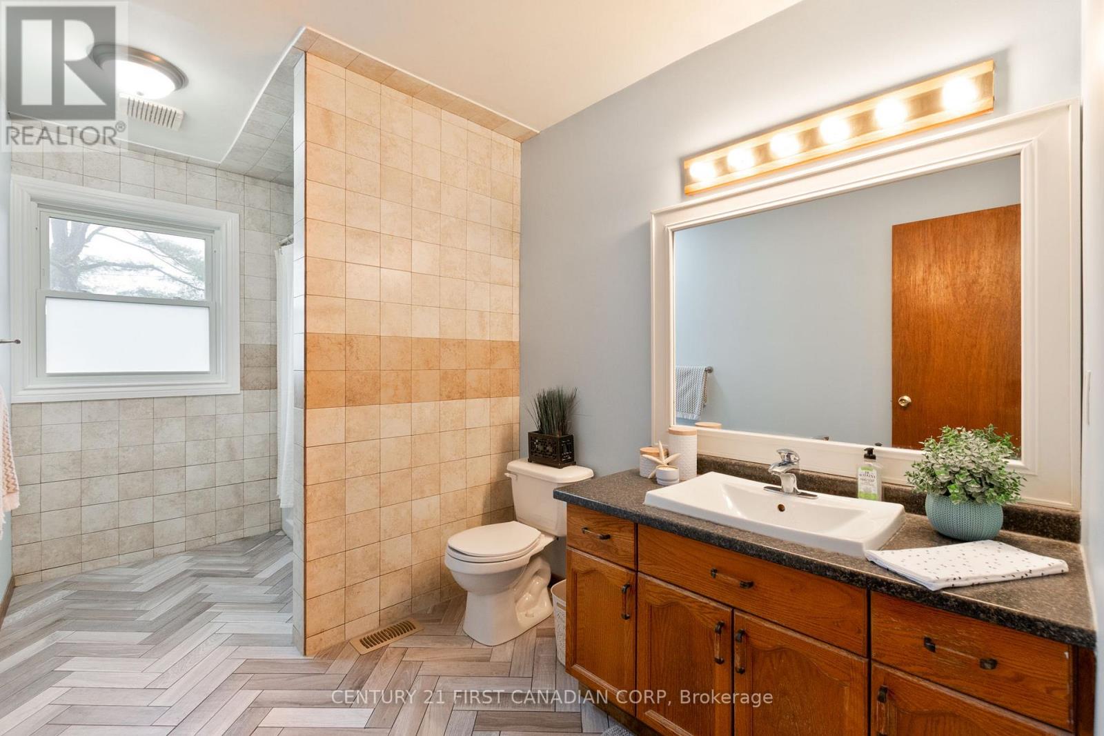 49339 Nova Scotia Line, Malahide (Copenhagen), Ontario  N5H 2R2 - Photo 21 - X12877042