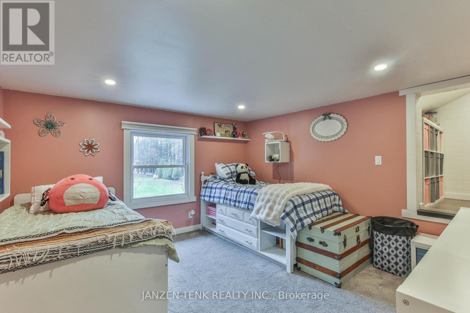 9114 Rogers Road, Malahide, Ontario  N5H 2R4 - Photo 21 - X12877072